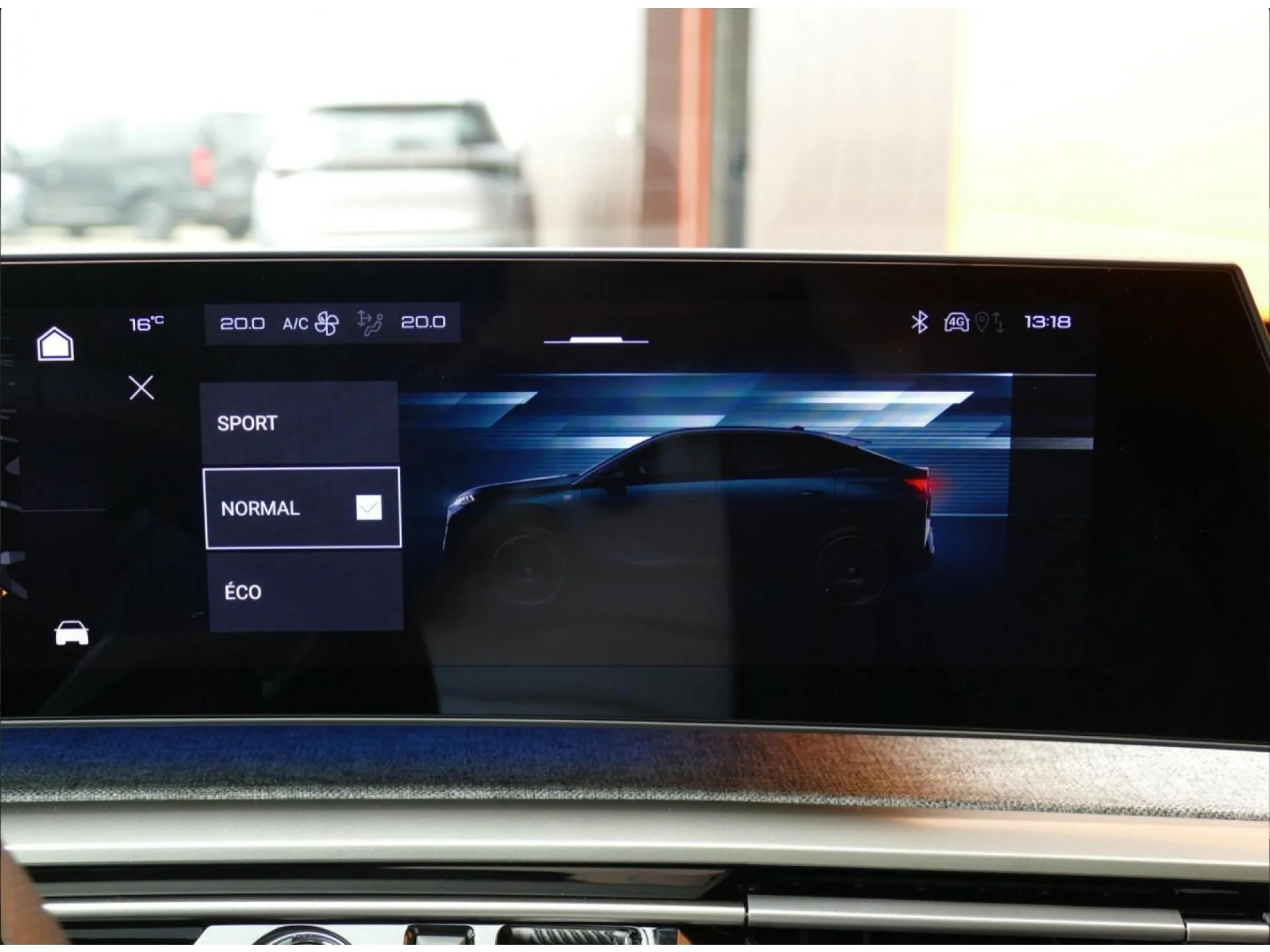 PEUGEOT 3008 - Miniature 19 sur 37 - Cliquer pour voir cette photo