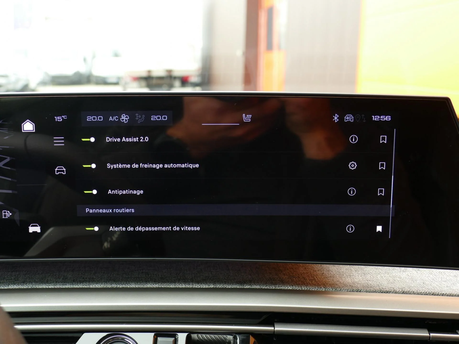 PEUGEOT 3008 - Miniature 12 sur 40 - Cliquer pour voir cette photo