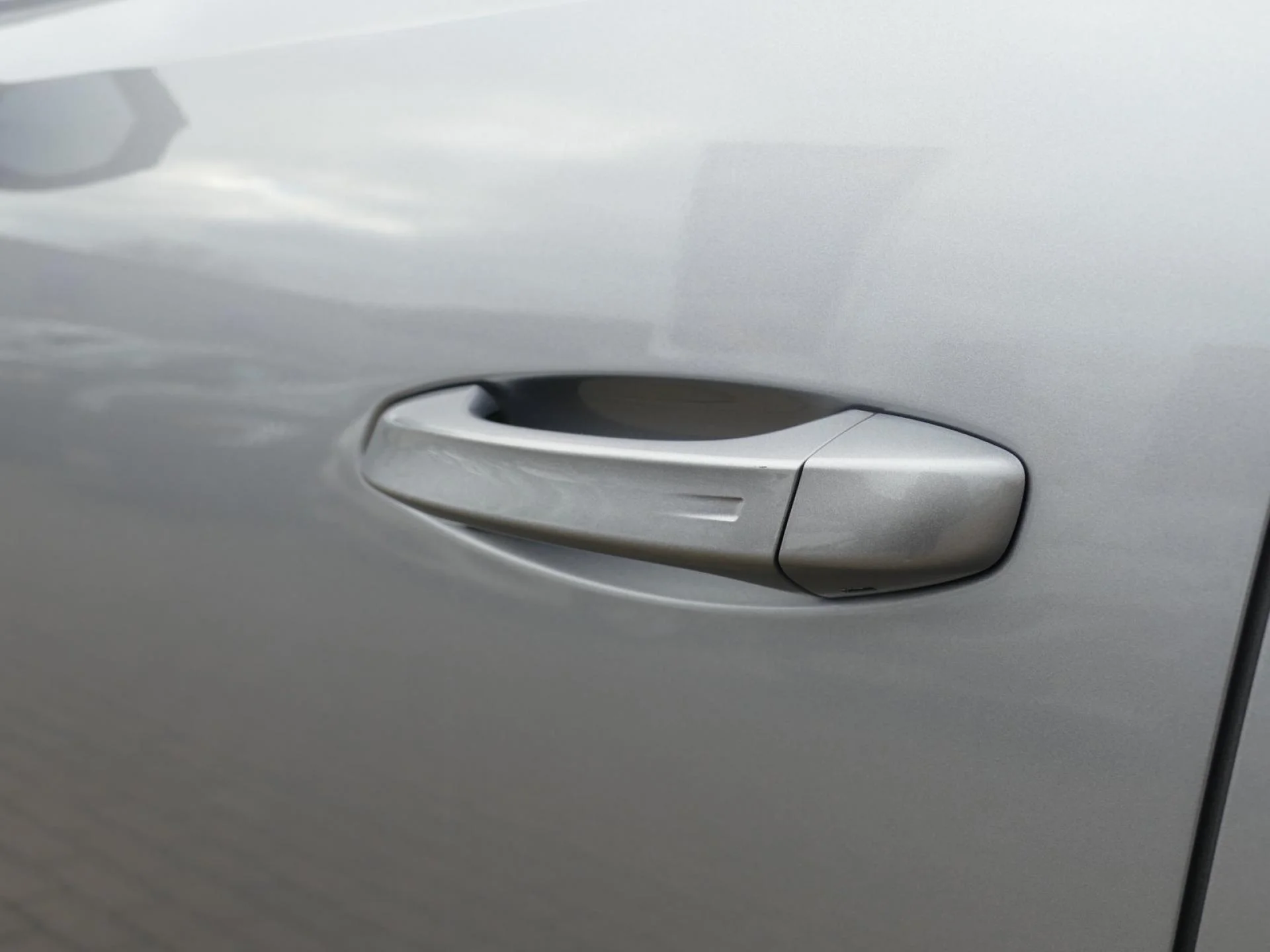 PEUGEOT 3008 - Miniature 30 sur 36 - Cliquer pour voir cette photo