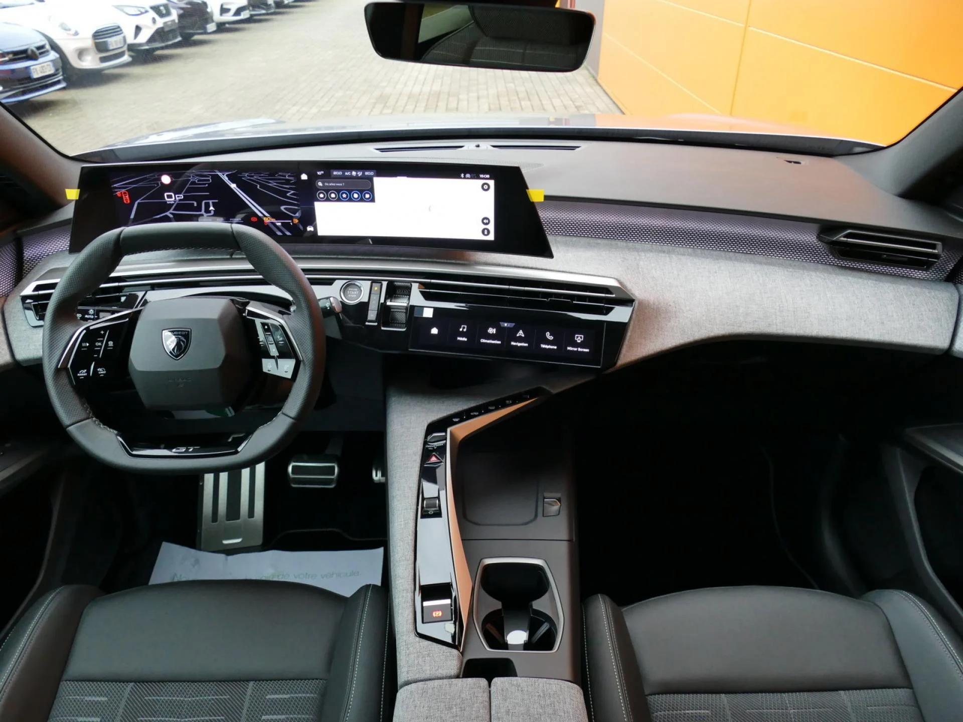 PEUGEOT 3008 - Miniature 5 sur 36 - Cliquer pour voir cette photo
