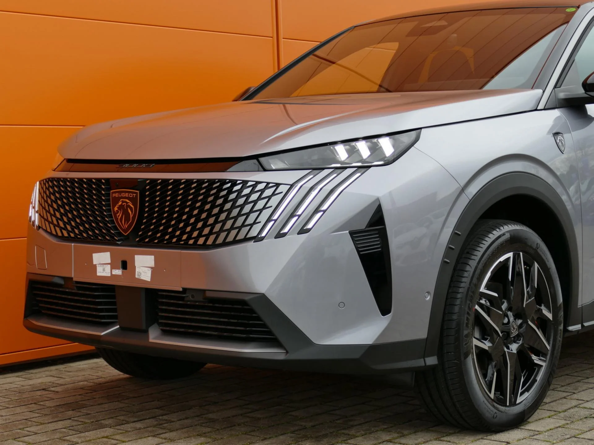 PEUGEOT 3008 - Miniature 32 sur 36 - Cliquer pour voir cette photo