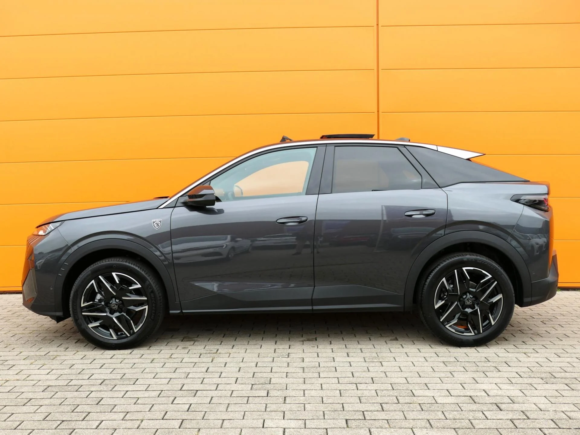 PEUGEOT 3008 - Miniature 4 sur 41 - Cliquer pour voir cette photo
