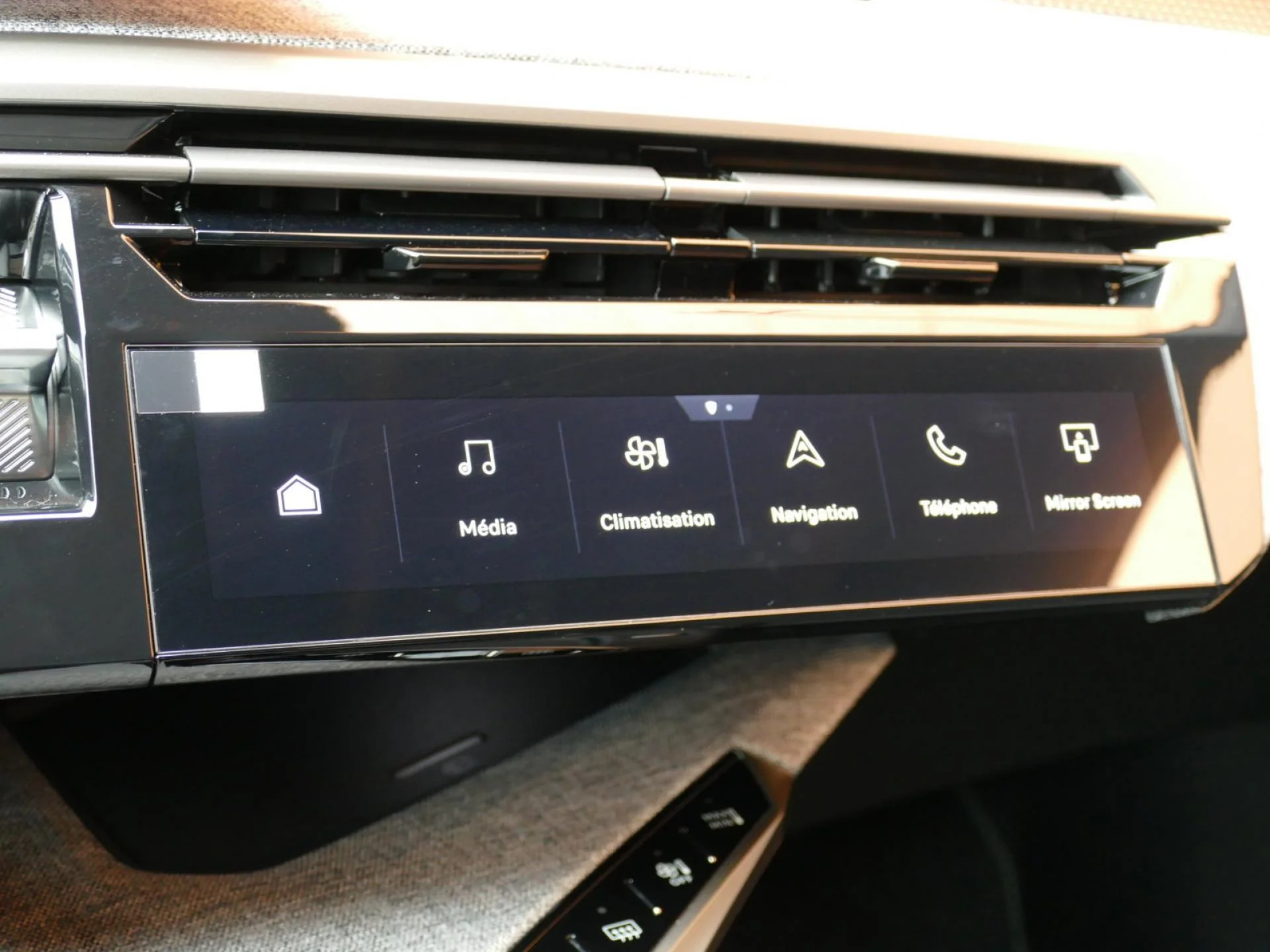 PEUGEOT 3008 - Miniature 17 sur 40 - Cliquer pour voir cette photo
