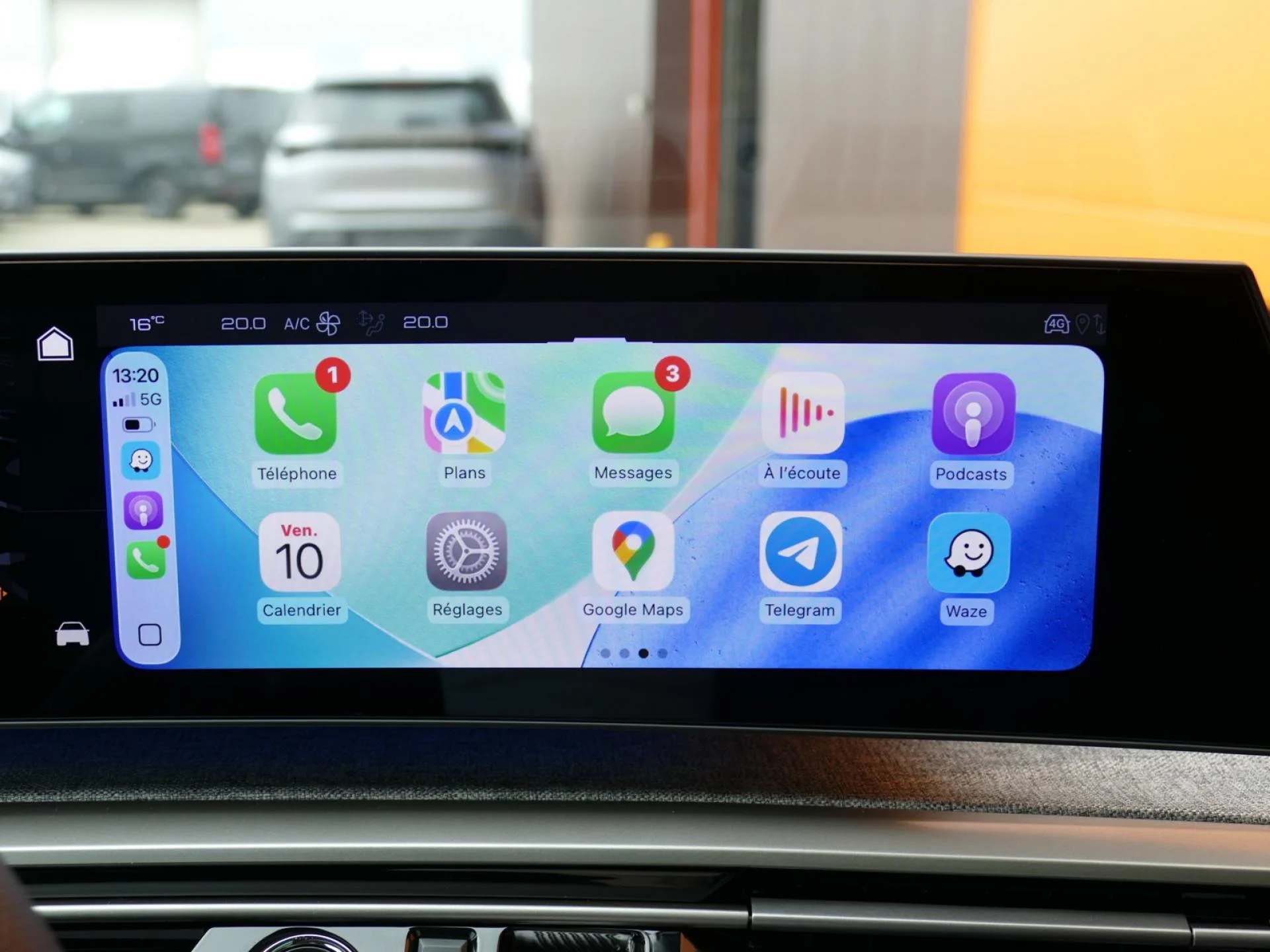 PEUGEOT 3008 - Miniature 17 sur 41 - Cliquer pour voir cette photo