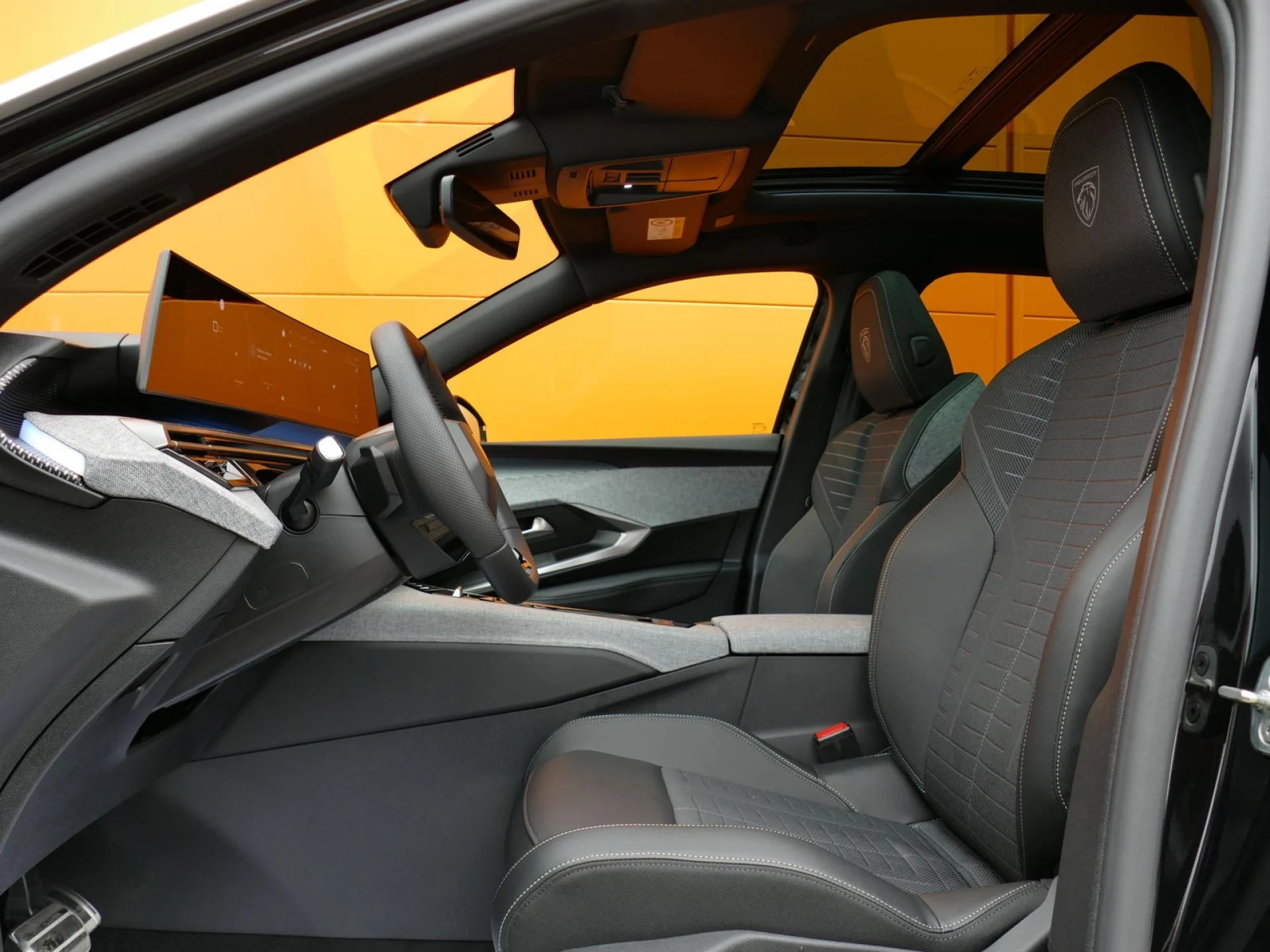 PEUGEOT 3008 - Miniature 6 sur 41 - Cliquer pour voir cette photo