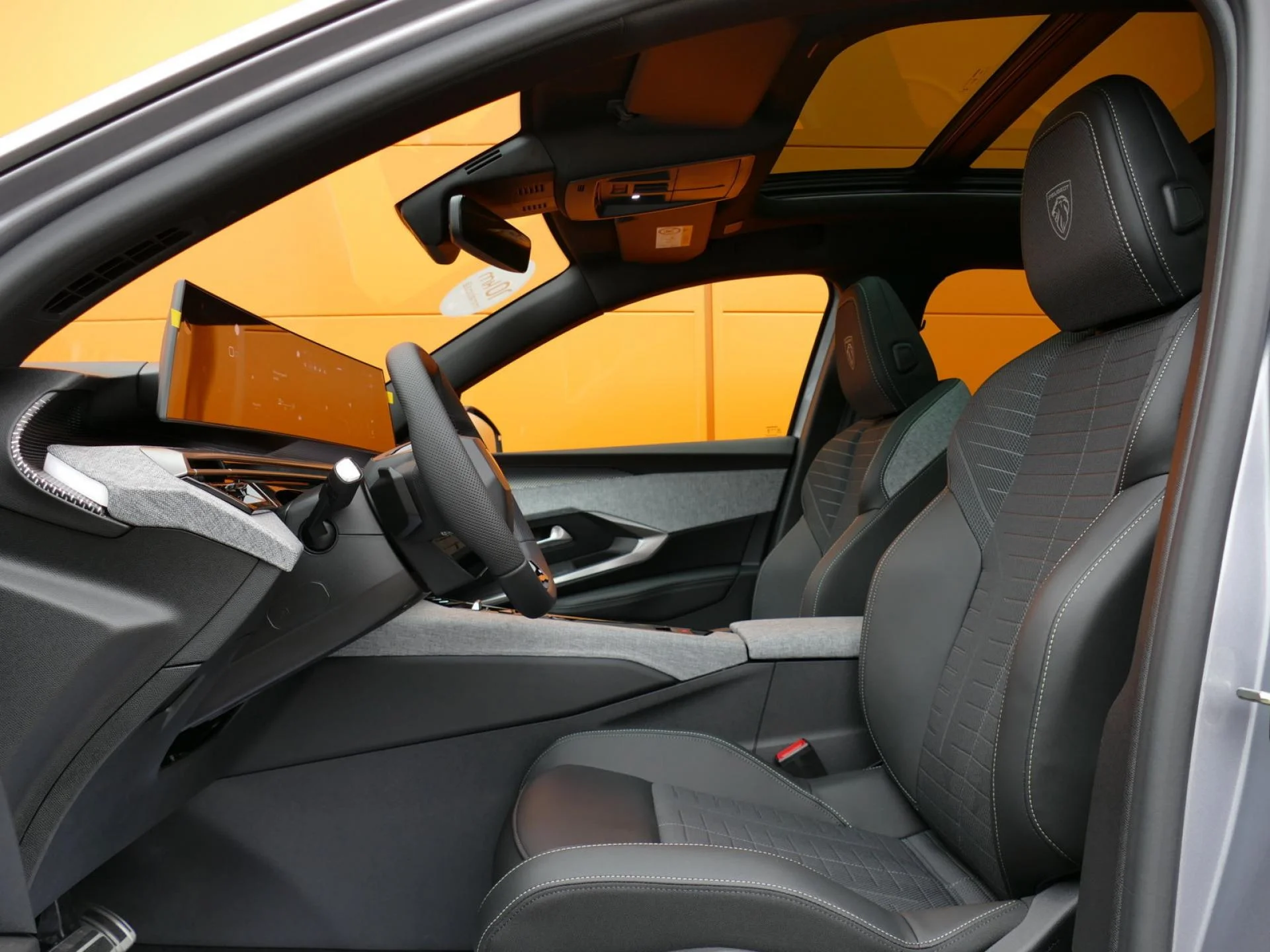 PEUGEOT 3008 - Miniature 6 sur 40 - Cliquer pour voir cette photo