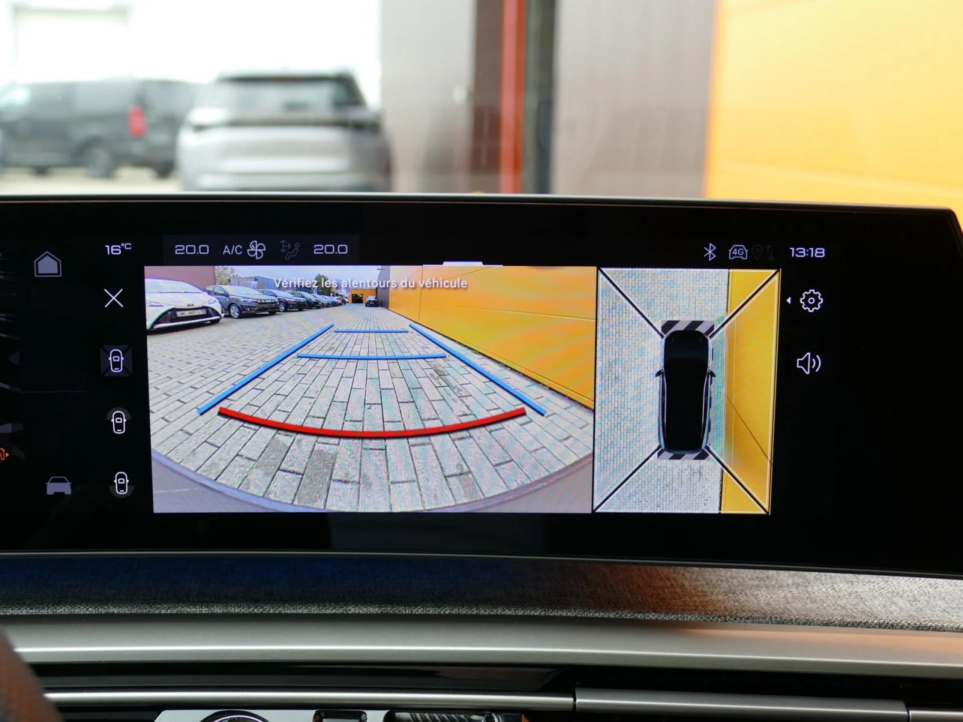 PEUGEOT 3008 - Miniature 10 sur 41 - Cliquer pour voir cette photo