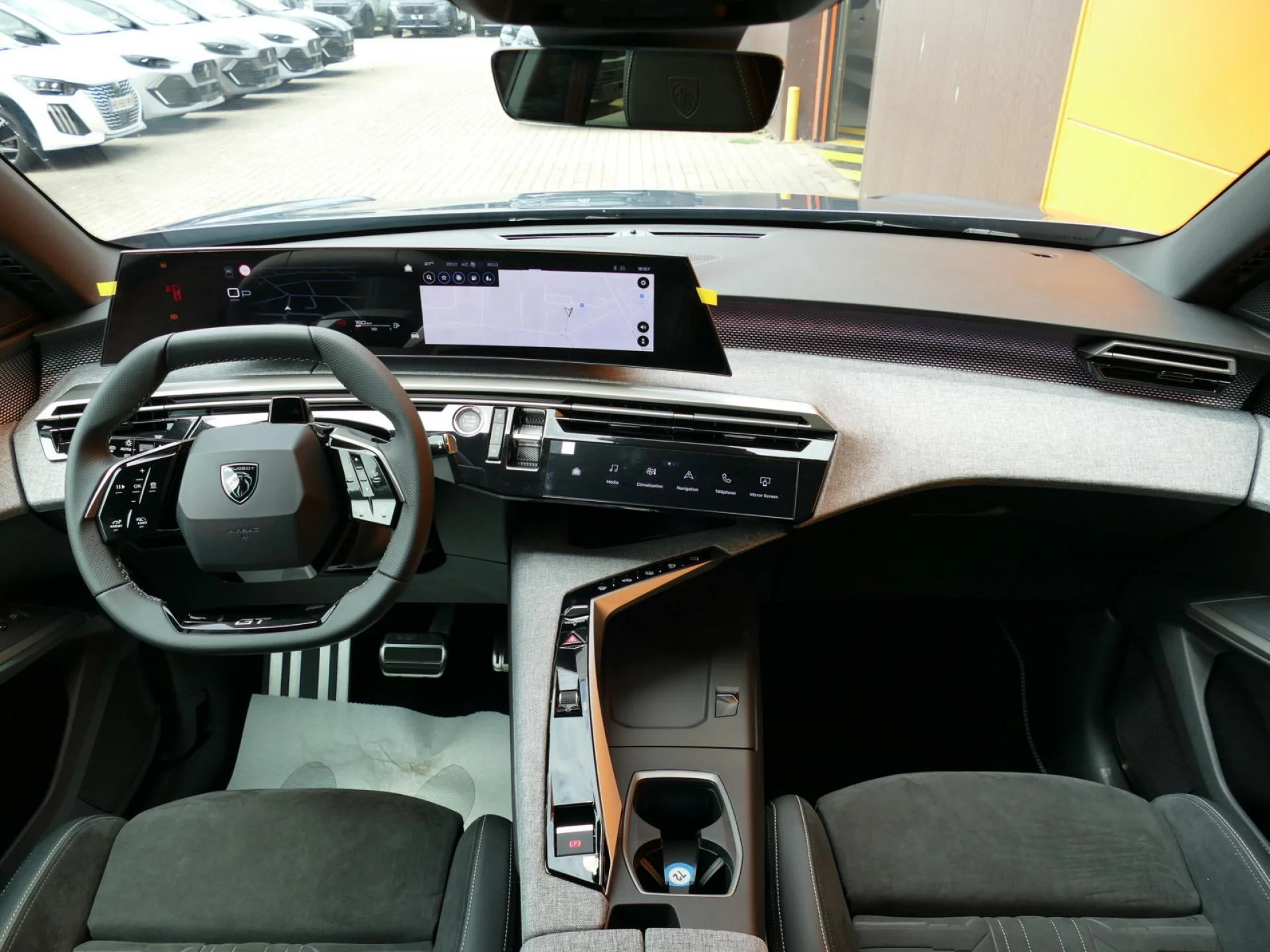 PEUGEOT 3008 - Miniature 6 sur 40 - Cliquer pour voir cette photo