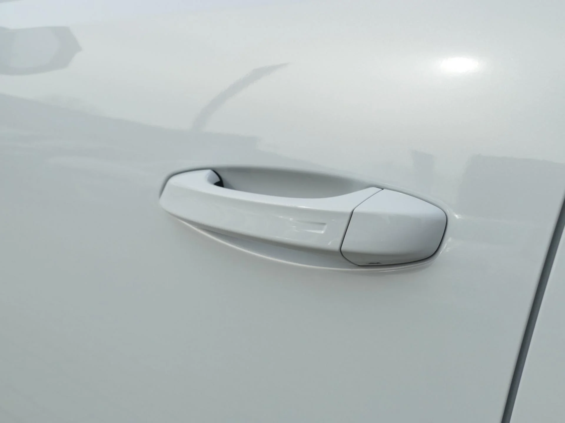 PEUGEOT 3008 - Miniature 31 sur 36 - Cliquer pour voir cette photo