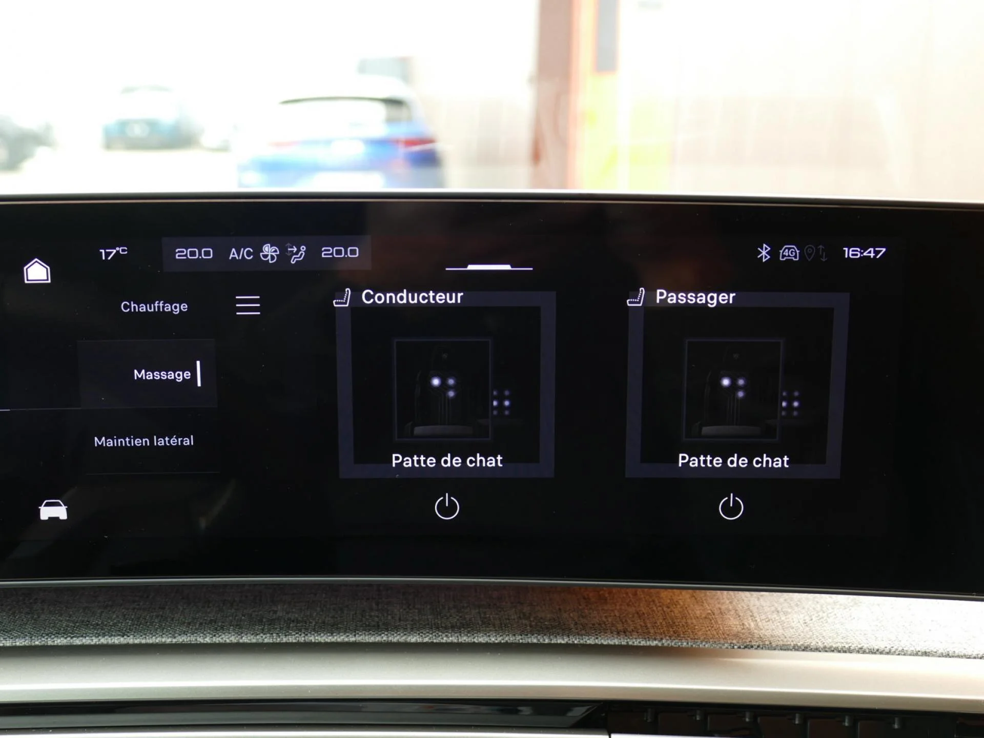 PEUGEOT 3008 - Miniature 15 sur 37 - Cliquer pour voir cette photo