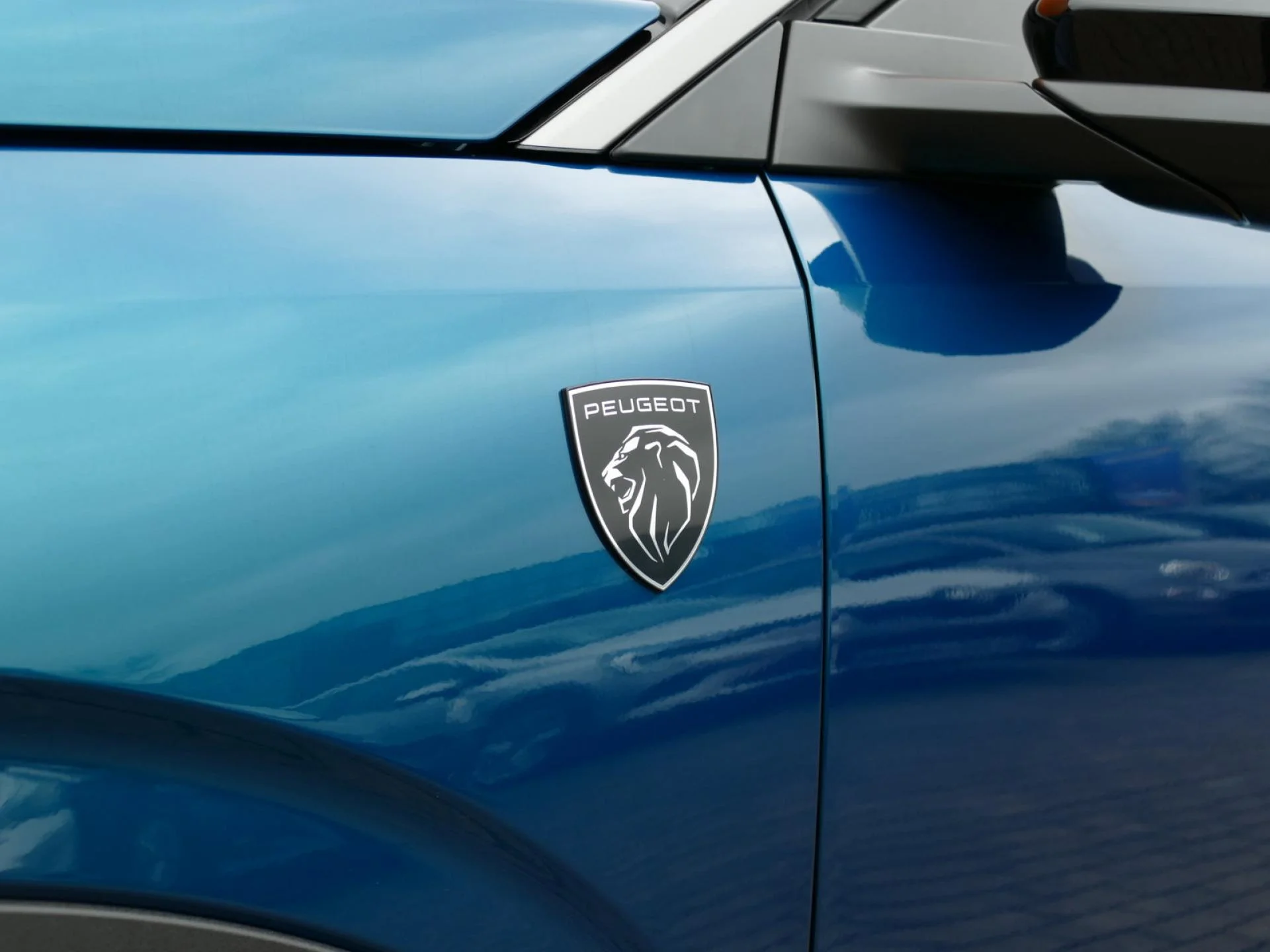 PEUGEOT 3008 - Miniature 36 sur 41 - Cliquer pour voir cette photo