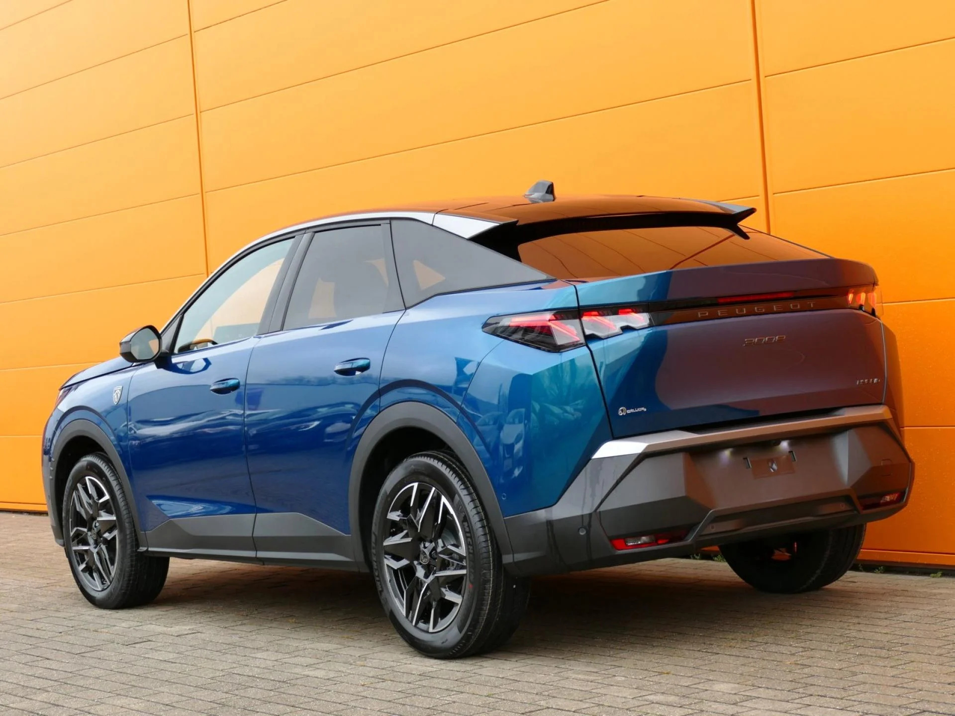PEUGEOT 3008 - Miniature 4 sur 41 - Cliquer pour voir cette photo