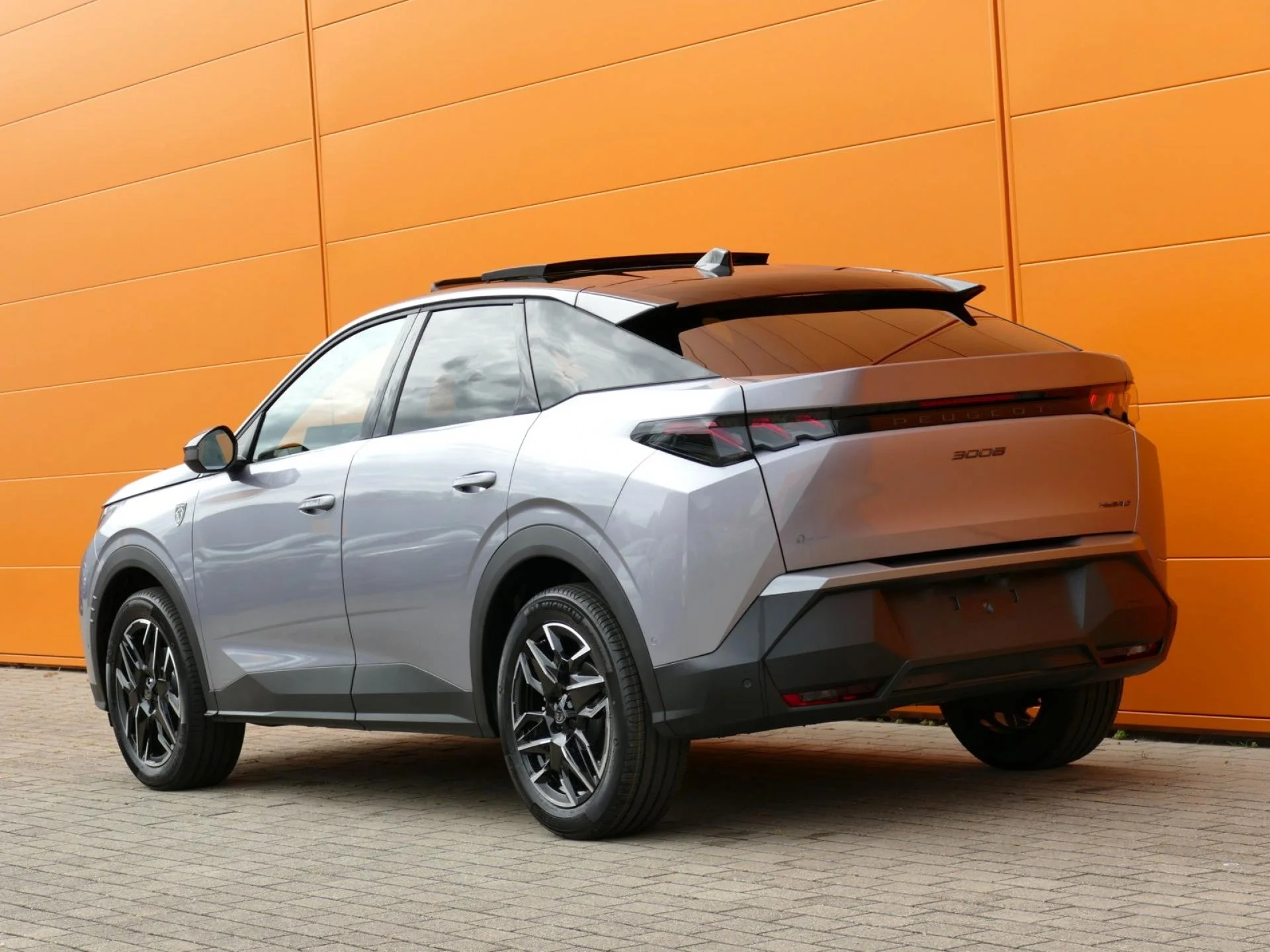 PEUGEOT 3008 - Miniature 4 sur 37 - Cliquer pour voir cette photo