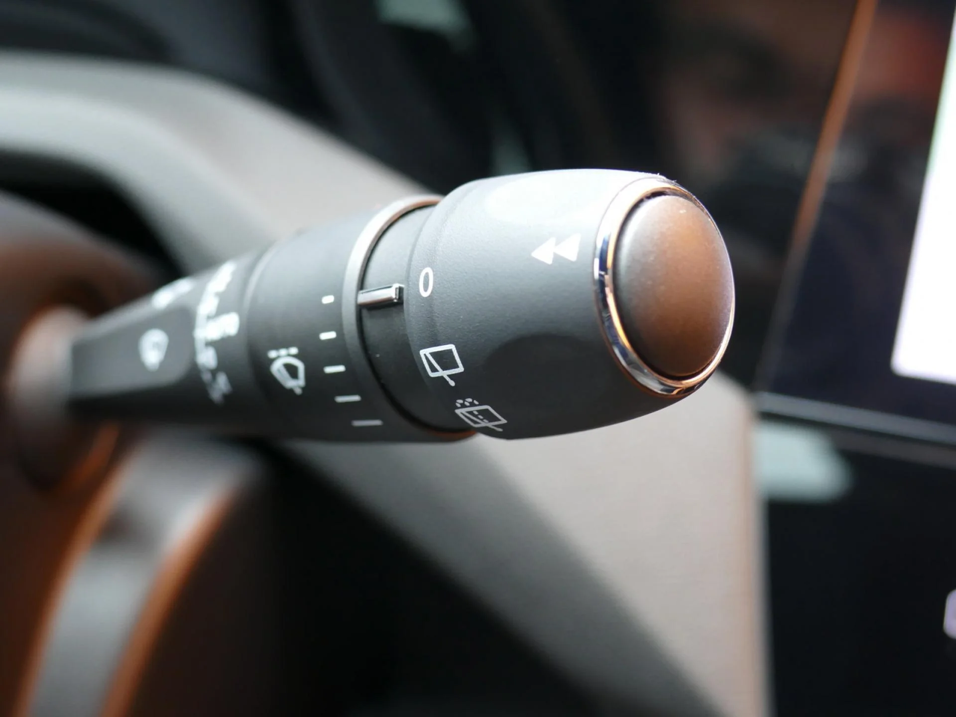 PEUGEOT 308 - Miniature 26 sur 33 - Cliquer pour voir cette photo