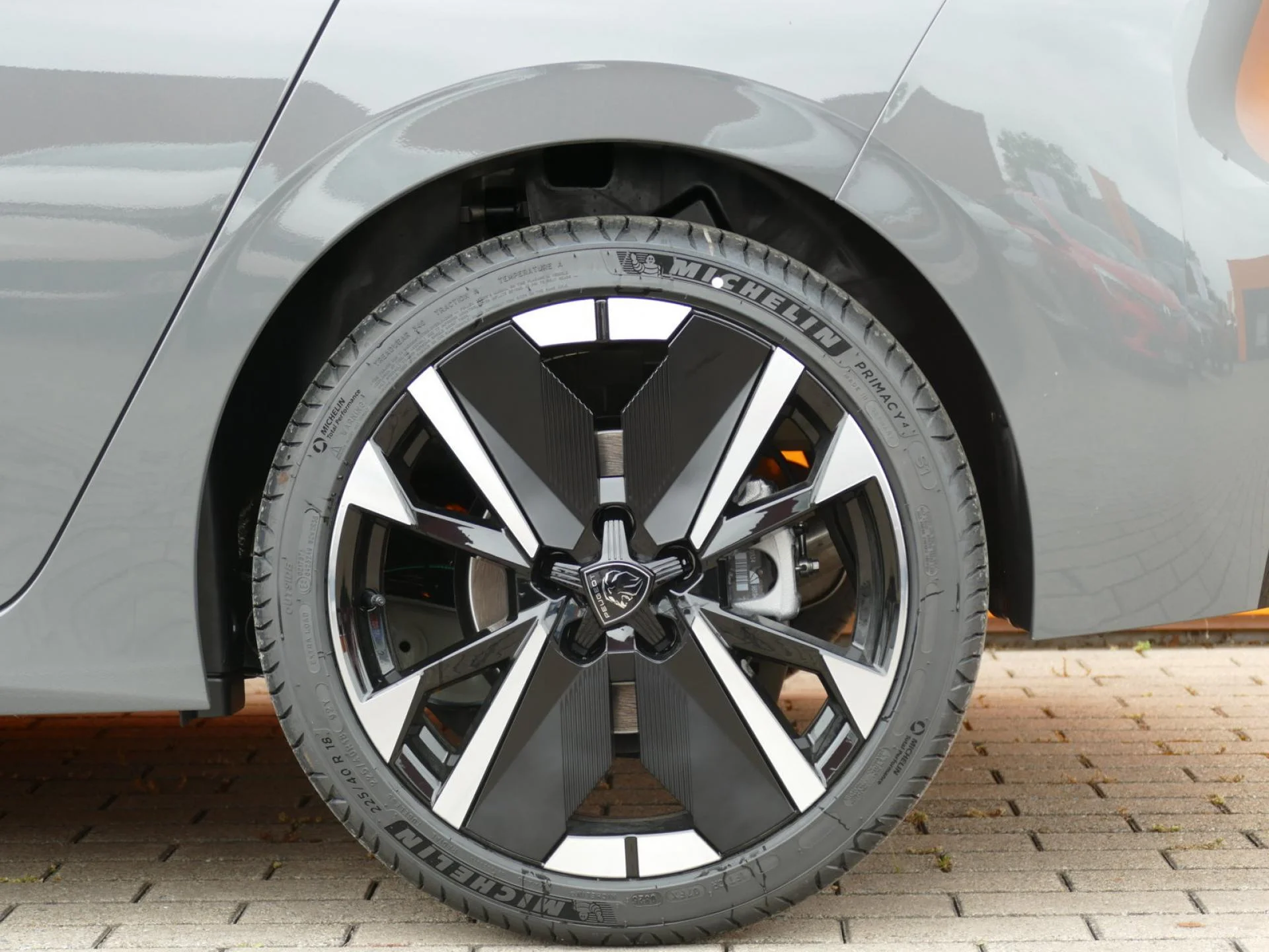 PEUGEOT 308 - Miniature 33 sur 33 - Cliquer pour voir cette photo