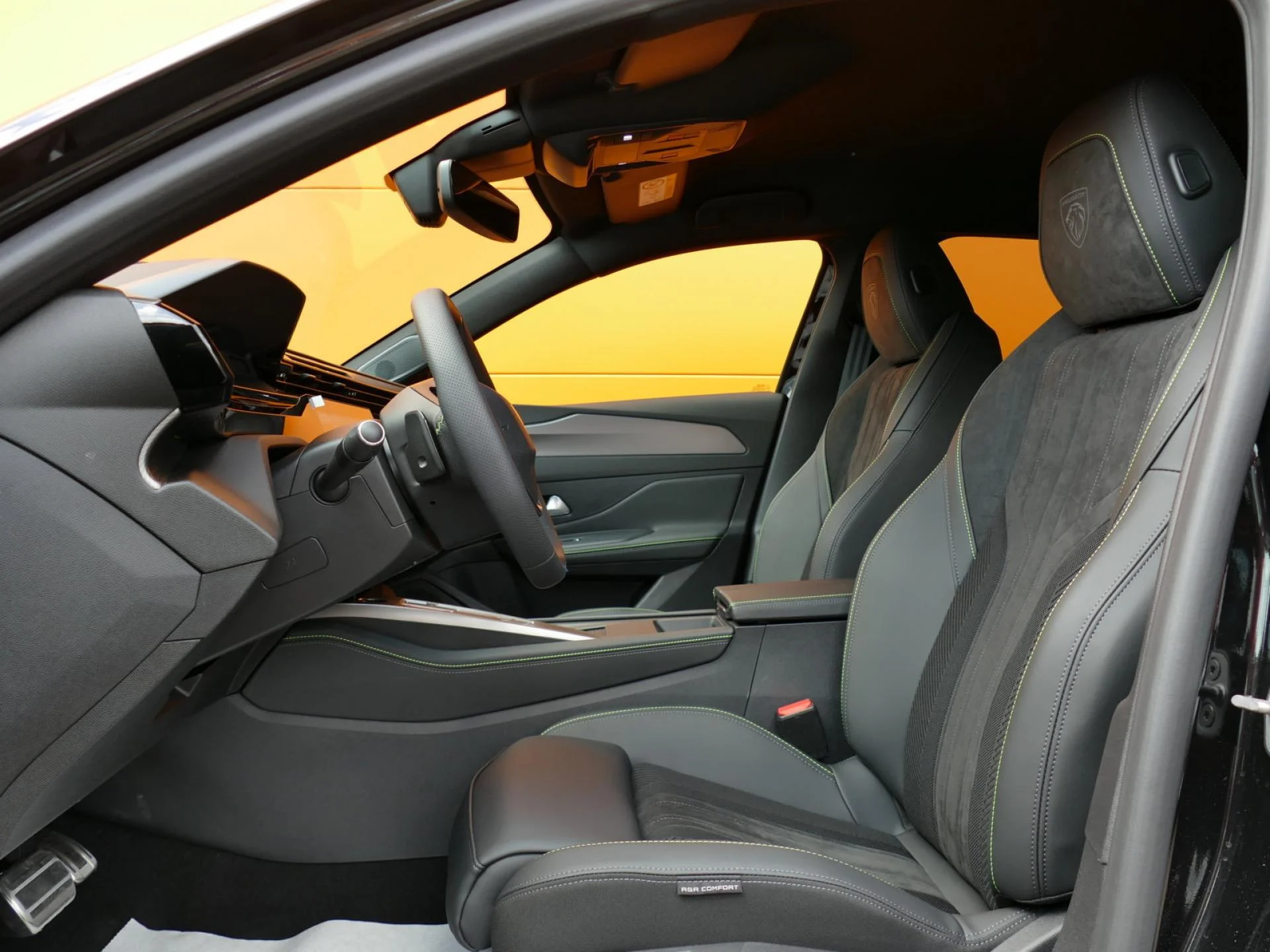 PEUGEOT 308 - Miniature 7 sur 34 - Cliquer pour voir cette photo