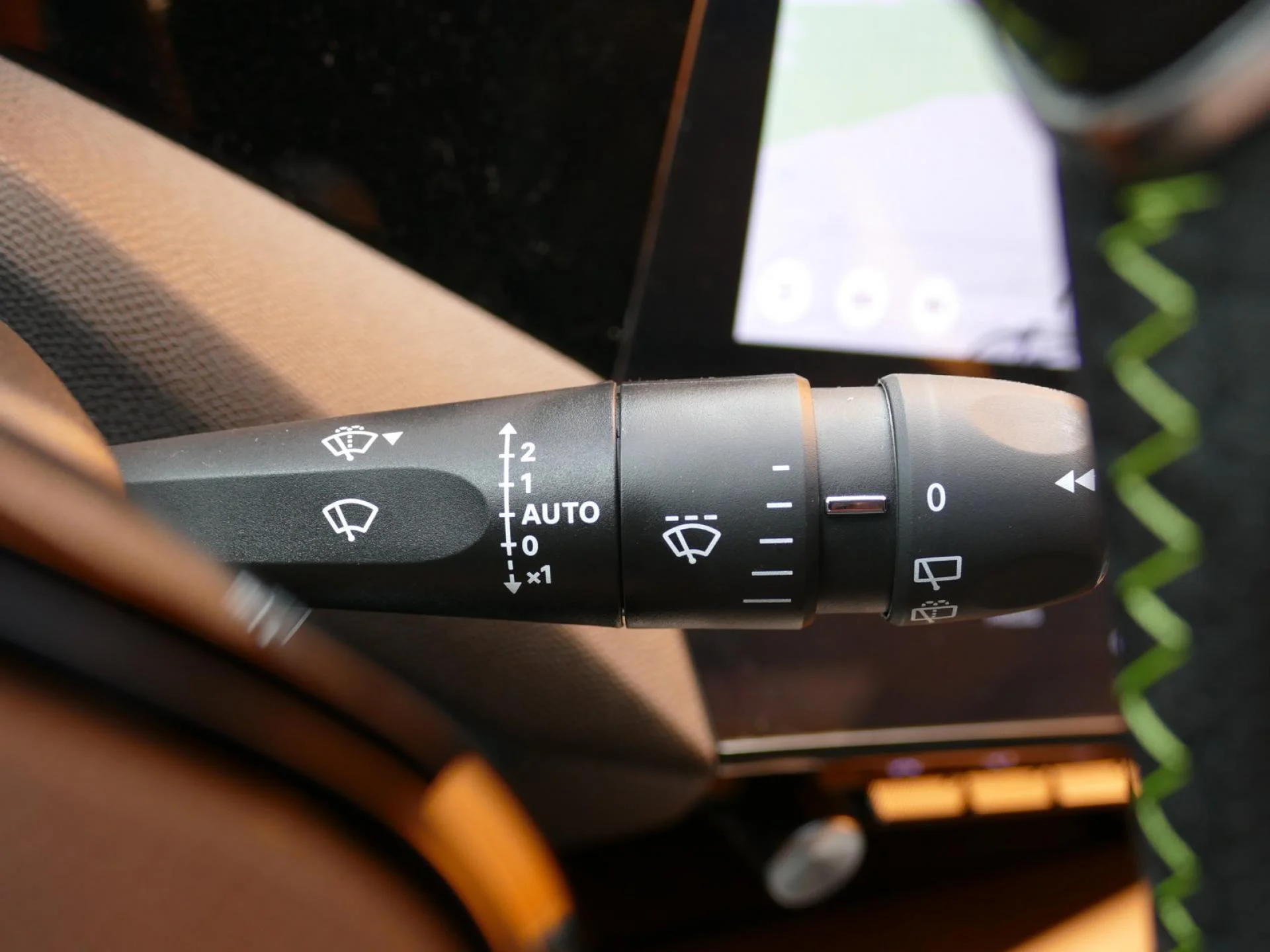 PEUGEOT 308 - Miniature 27 sur 33 - Cliquer pour voir cette photo