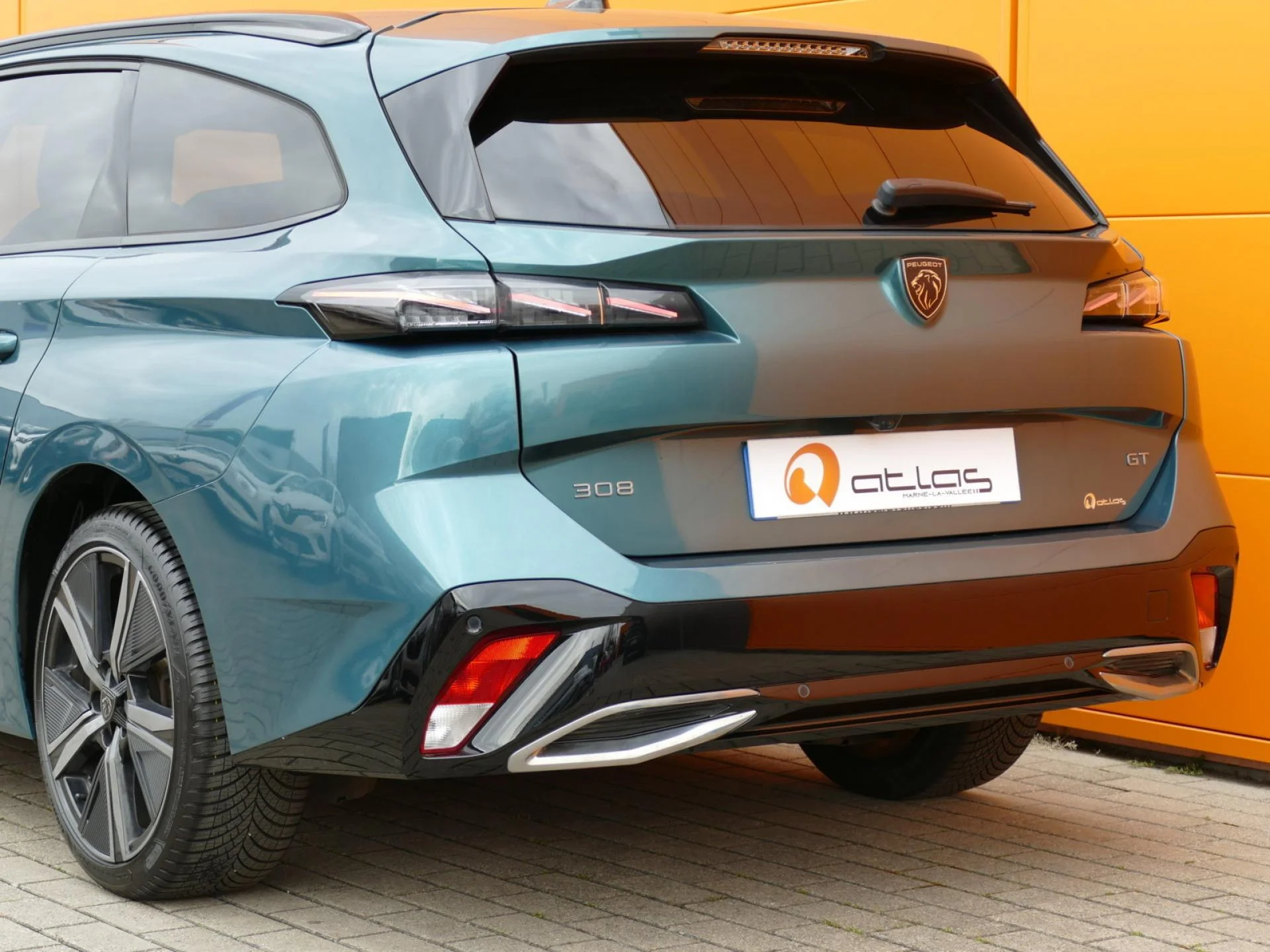 PEUGEOT 308 SW - Miniature 27 sur 31 - Cliquer pour voir cette photo