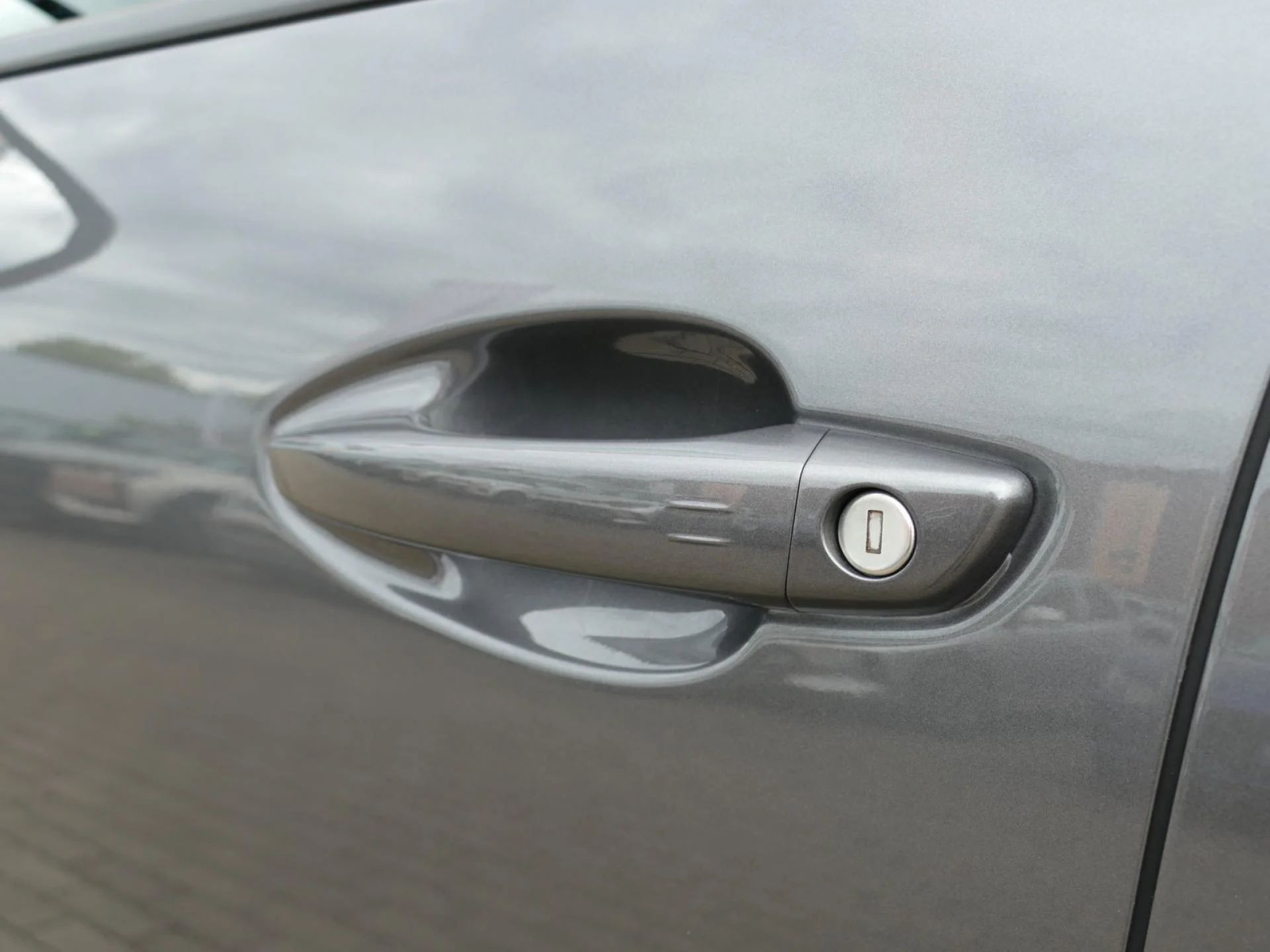 PEUGEOT 5008 - Miniature 29 sur 34 - Cliquer pour voir cette photo