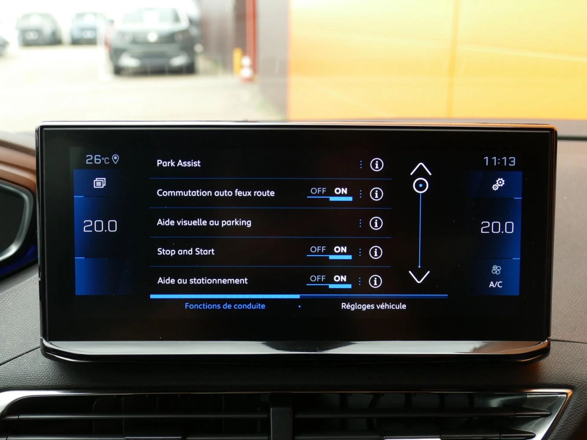 PEUGEOT 5008 - Miniature 13 sur 34 - Cliquer pour voir cette photo