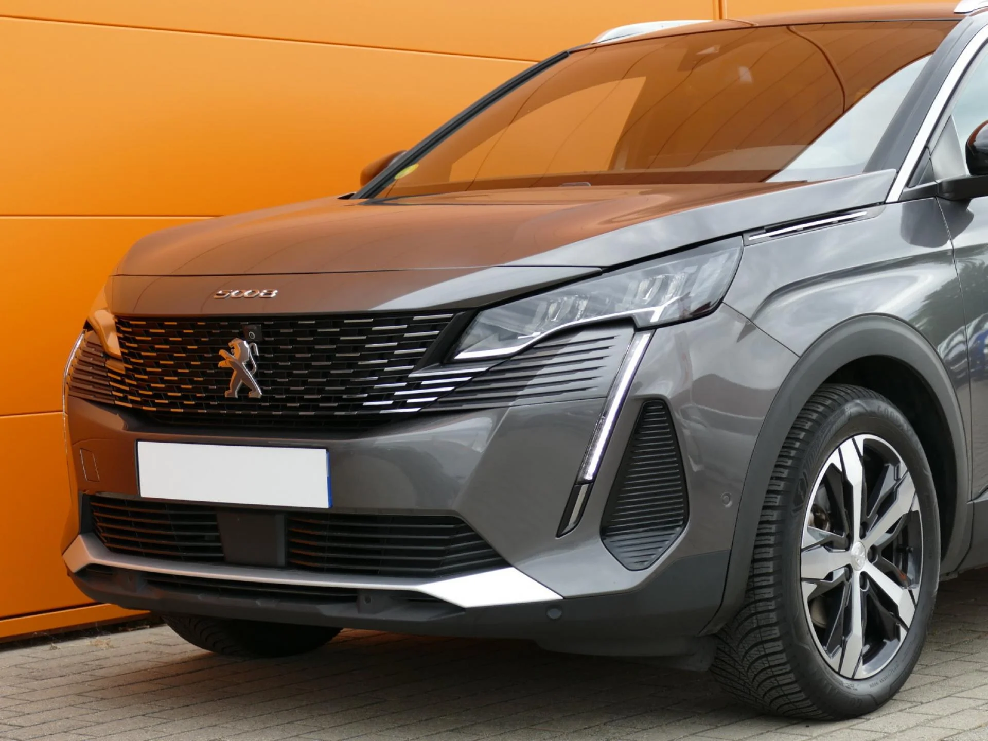 PEUGEOT 5008 - Miniature 30 sur 34 - Cliquer pour voir cette photo