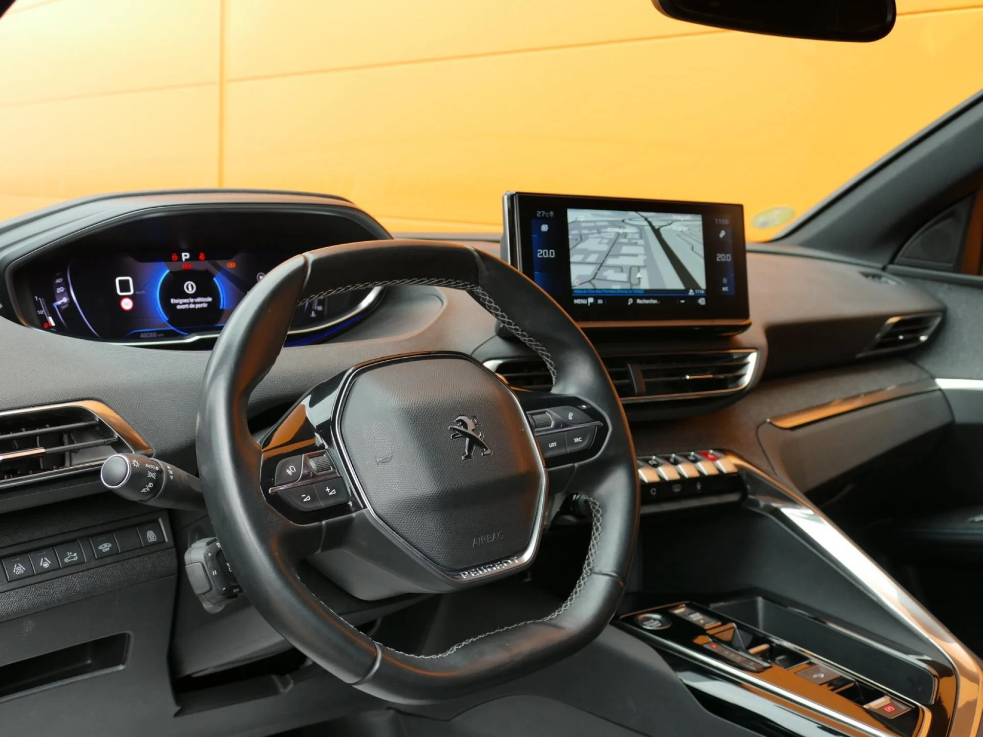 PEUGEOT 5008 - Miniature 18 sur 34 - Cliquer pour voir cette photo
