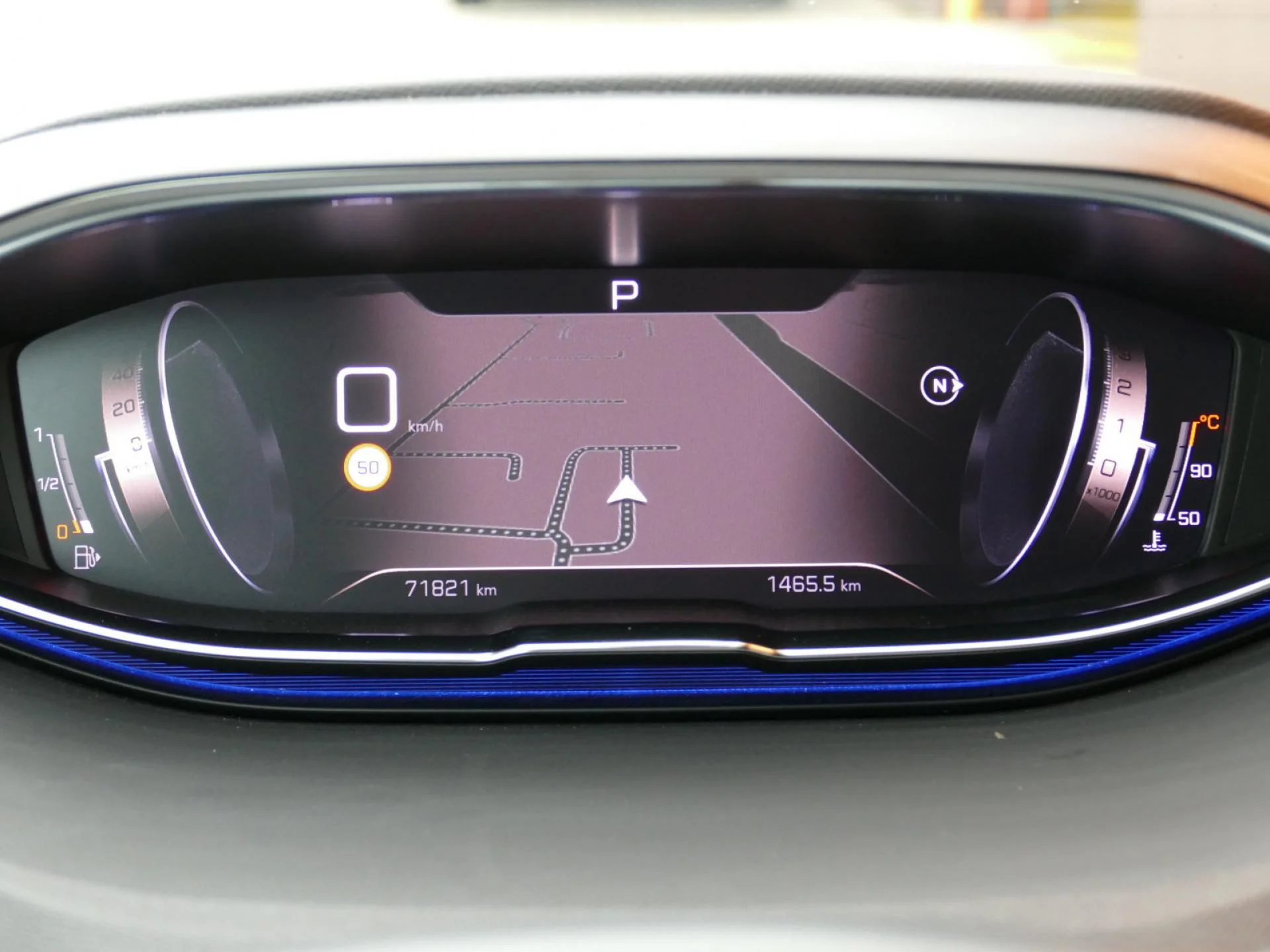 PEUGEOT 5008 - Miniature 19 sur 37 - Cliquer pour voir cette photo