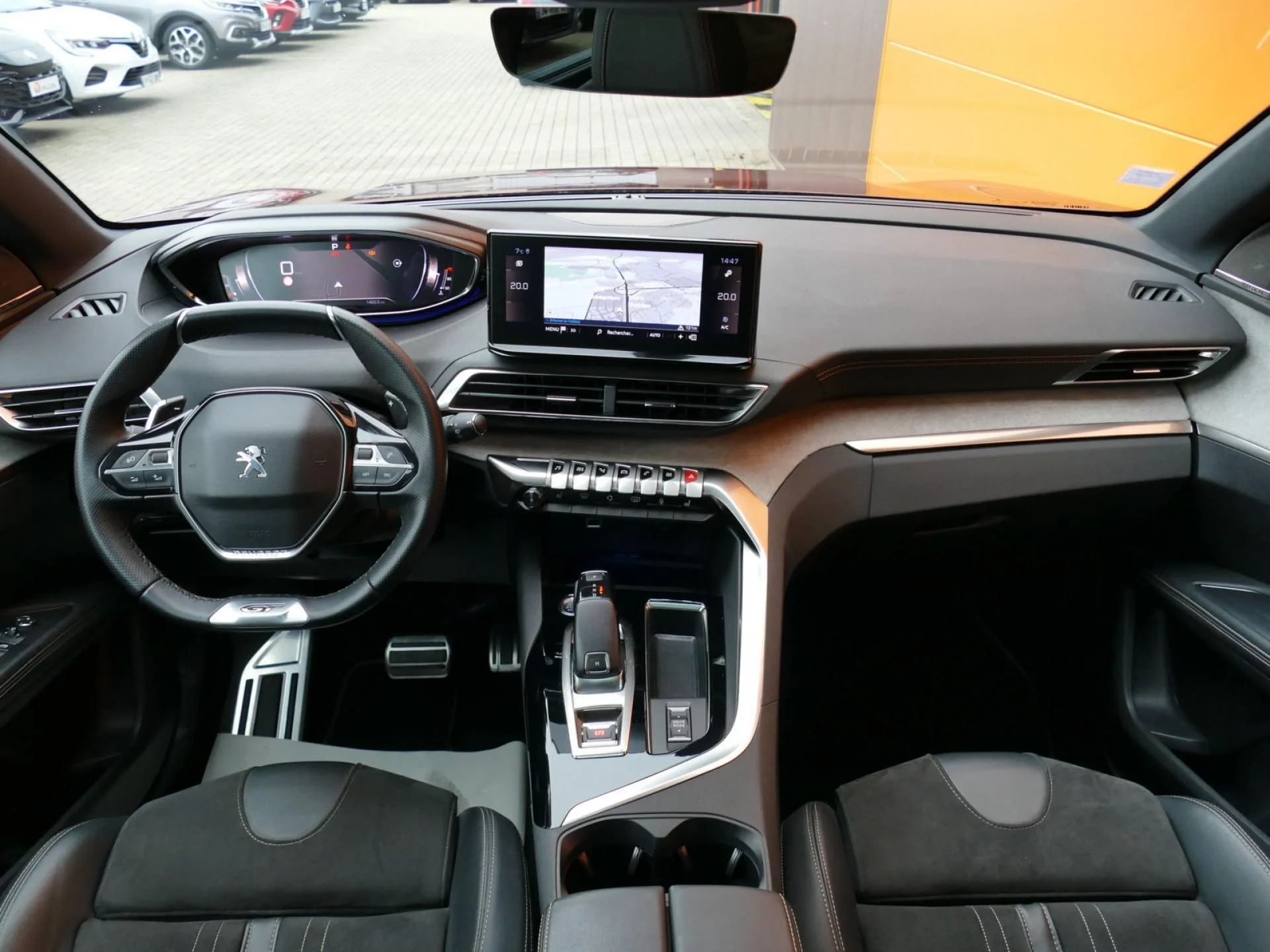 PEUGEOT 5008 - Miniature 5 sur 37 - Cliquer pour voir cette photo