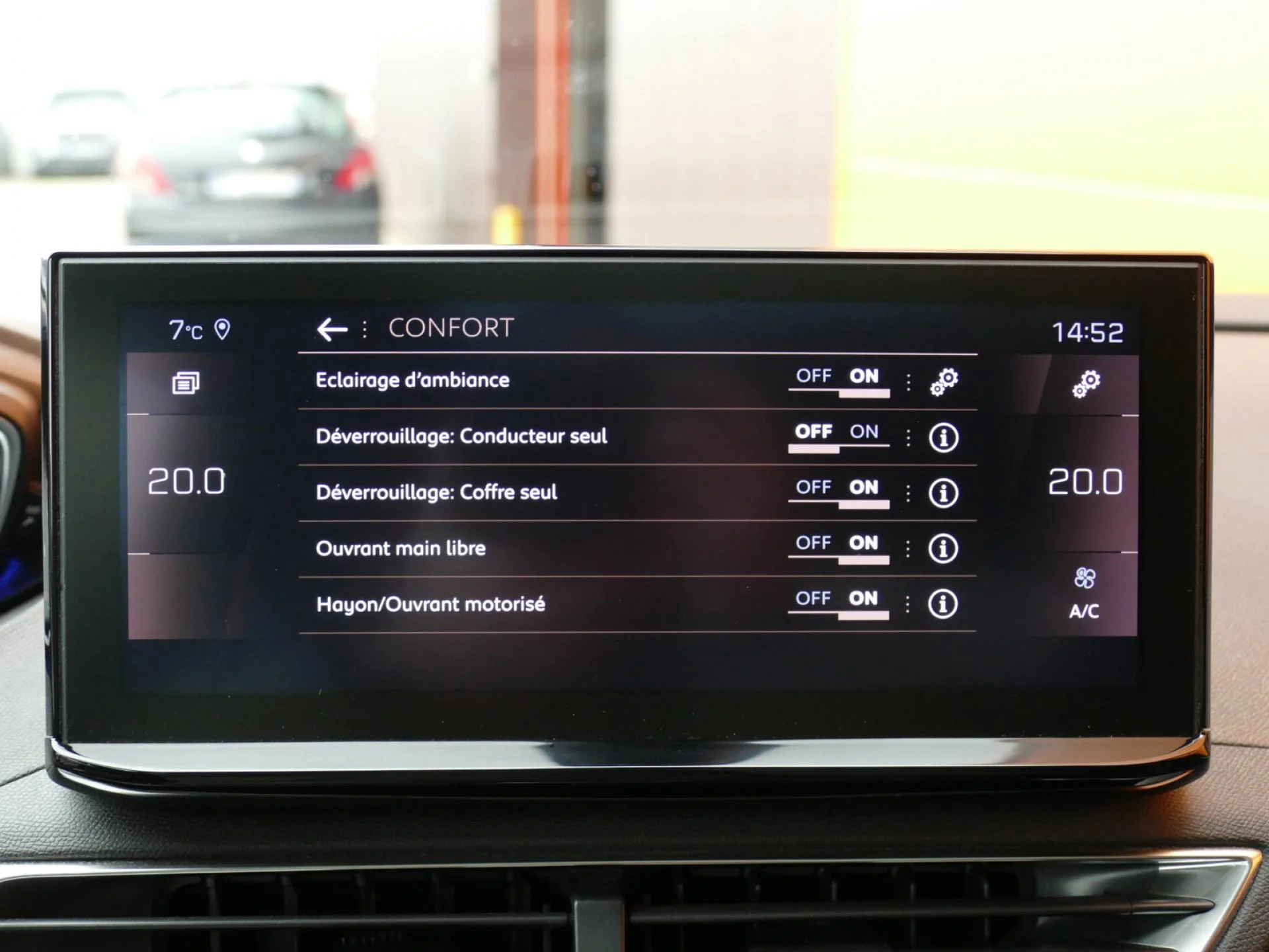 PEUGEOT 5008 - Miniature 14 sur 37 - Cliquer pour voir cette photo