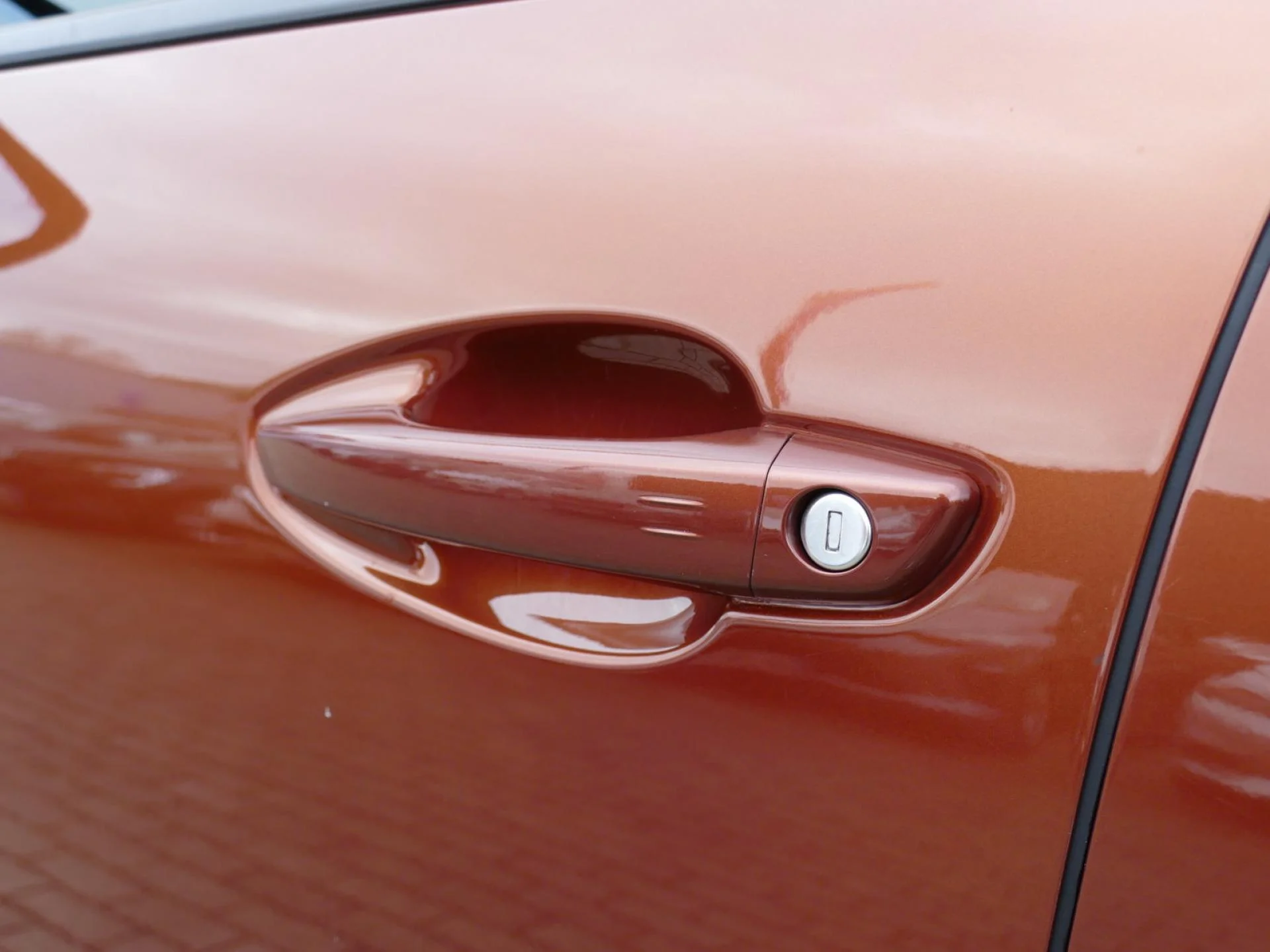 PEUGEOT 5008 - Miniature 30 sur 37 - Cliquer pour voir cette photo