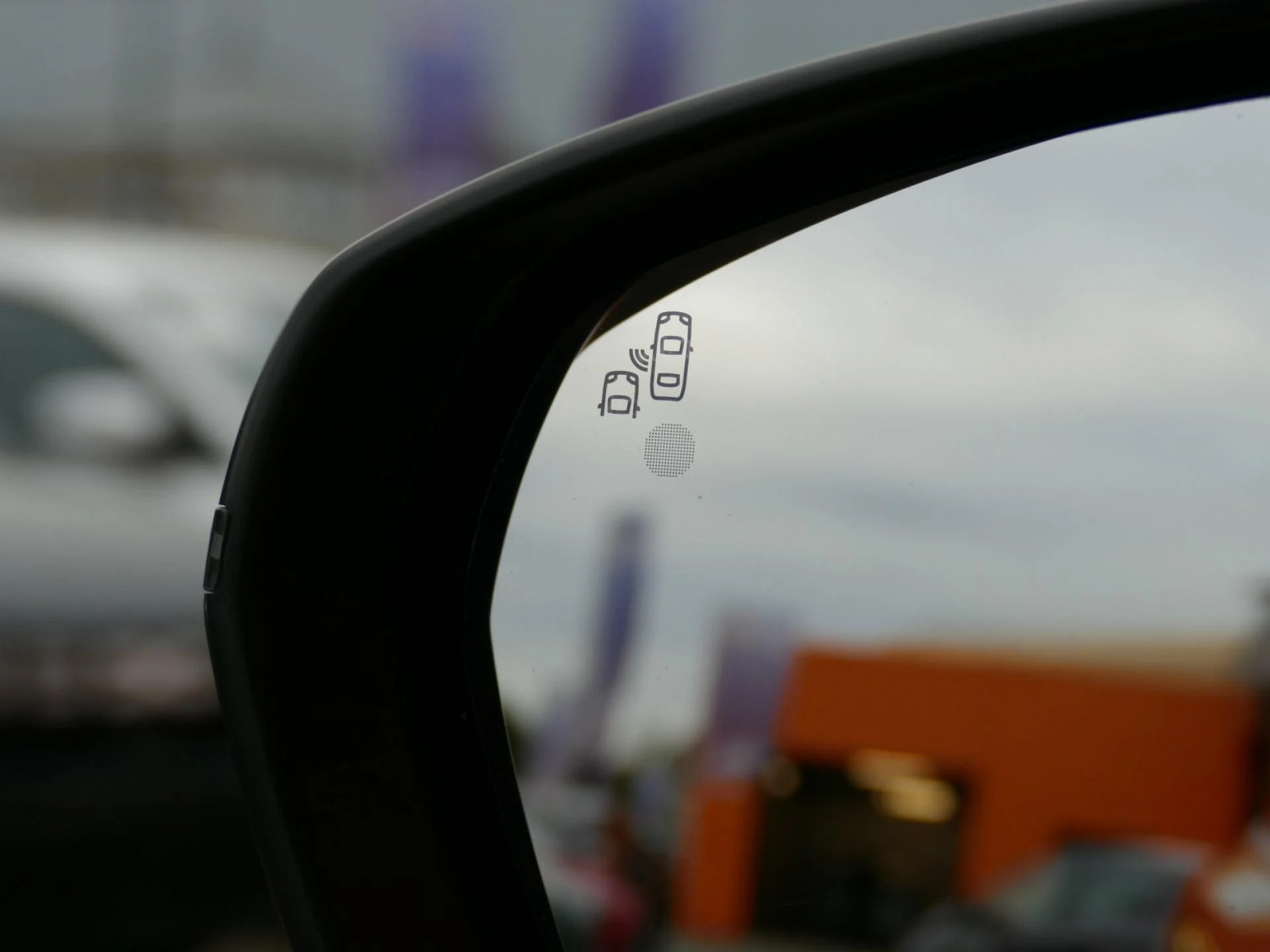 PEUGEOT 5008 - Miniature 29 sur 37 - Cliquer pour voir cette photo