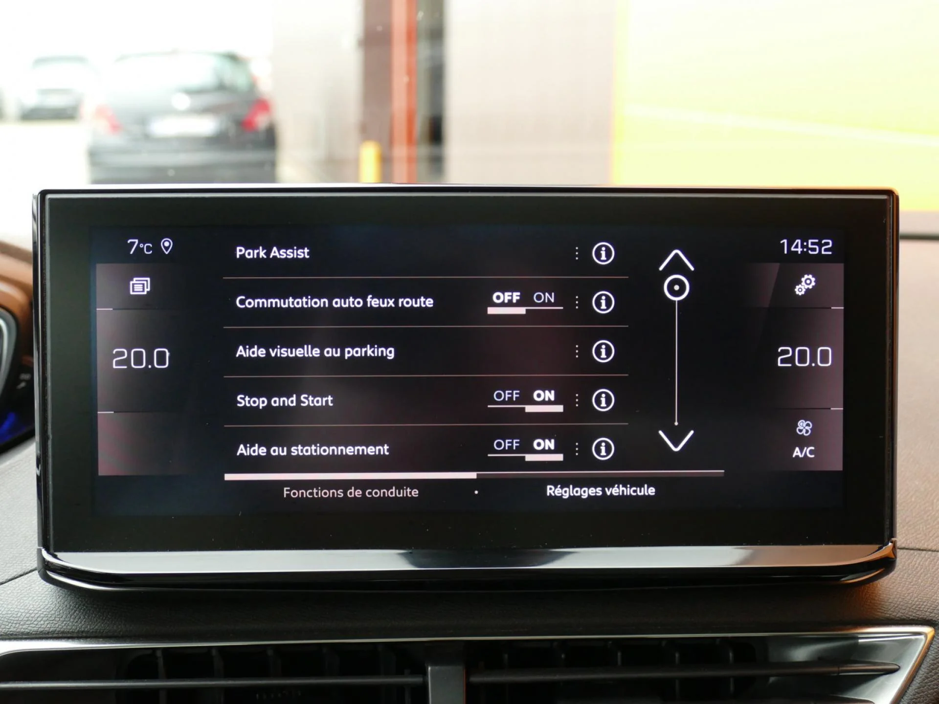 PEUGEOT 5008 - Miniature 12 sur 37 - Cliquer pour voir cette photo