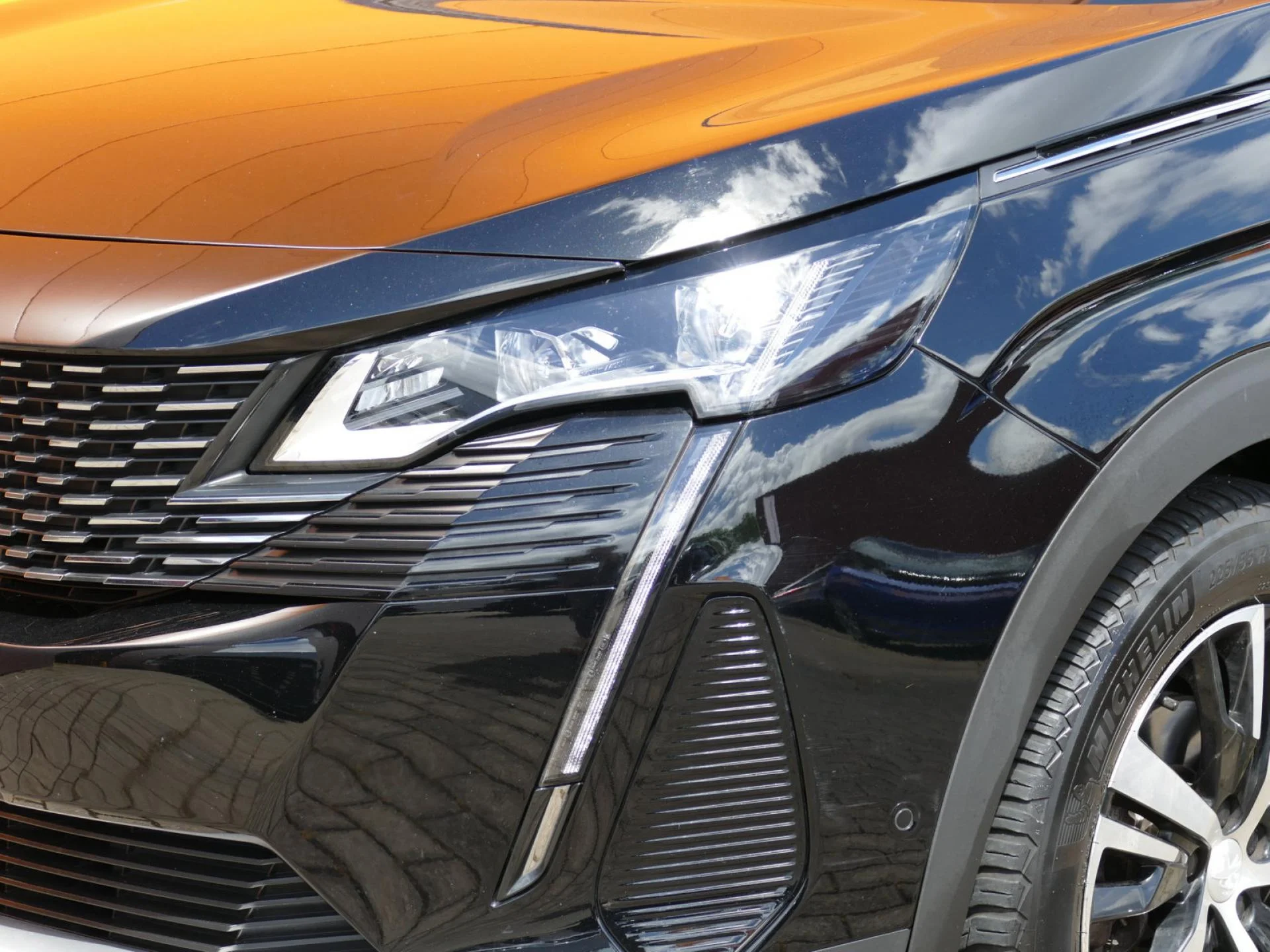 PEUGEOT 5008 - Miniature 29 sur 32 - Cliquer pour voir cette photo
