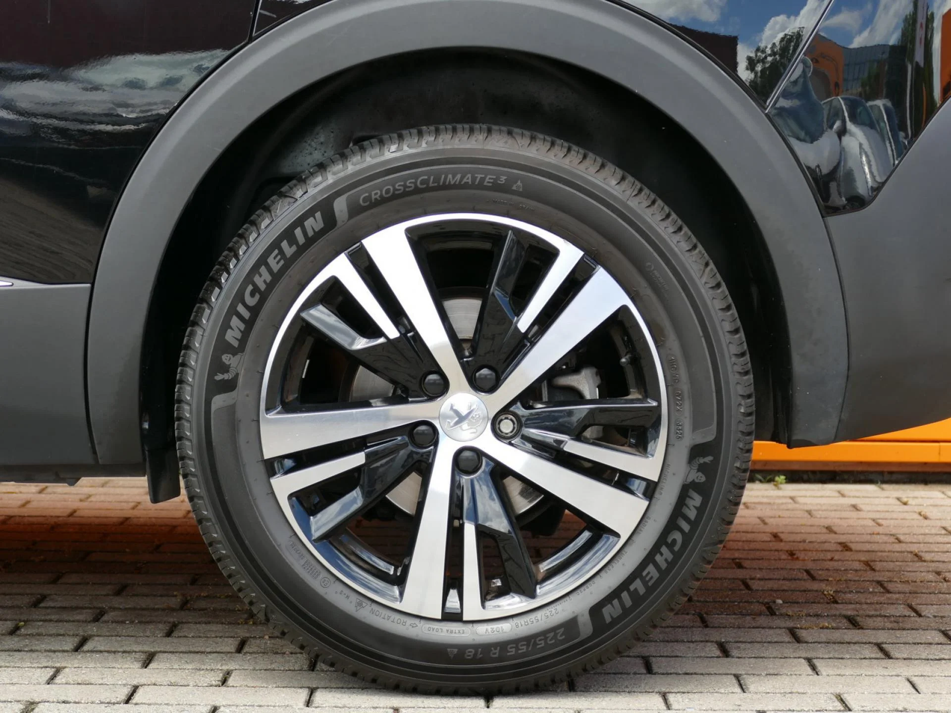 PEUGEOT 5008 - Miniature 32 sur 32 - Cliquer pour voir cette photo