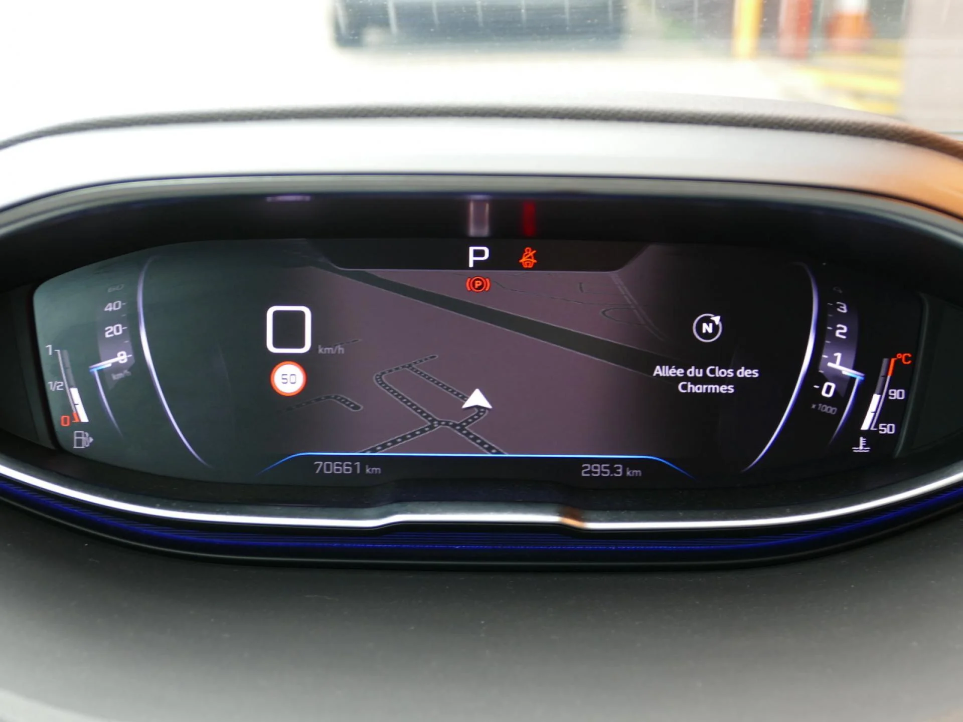 PEUGEOT 5008 - Miniature 19 sur 32 - Cliquer pour voir cette photo