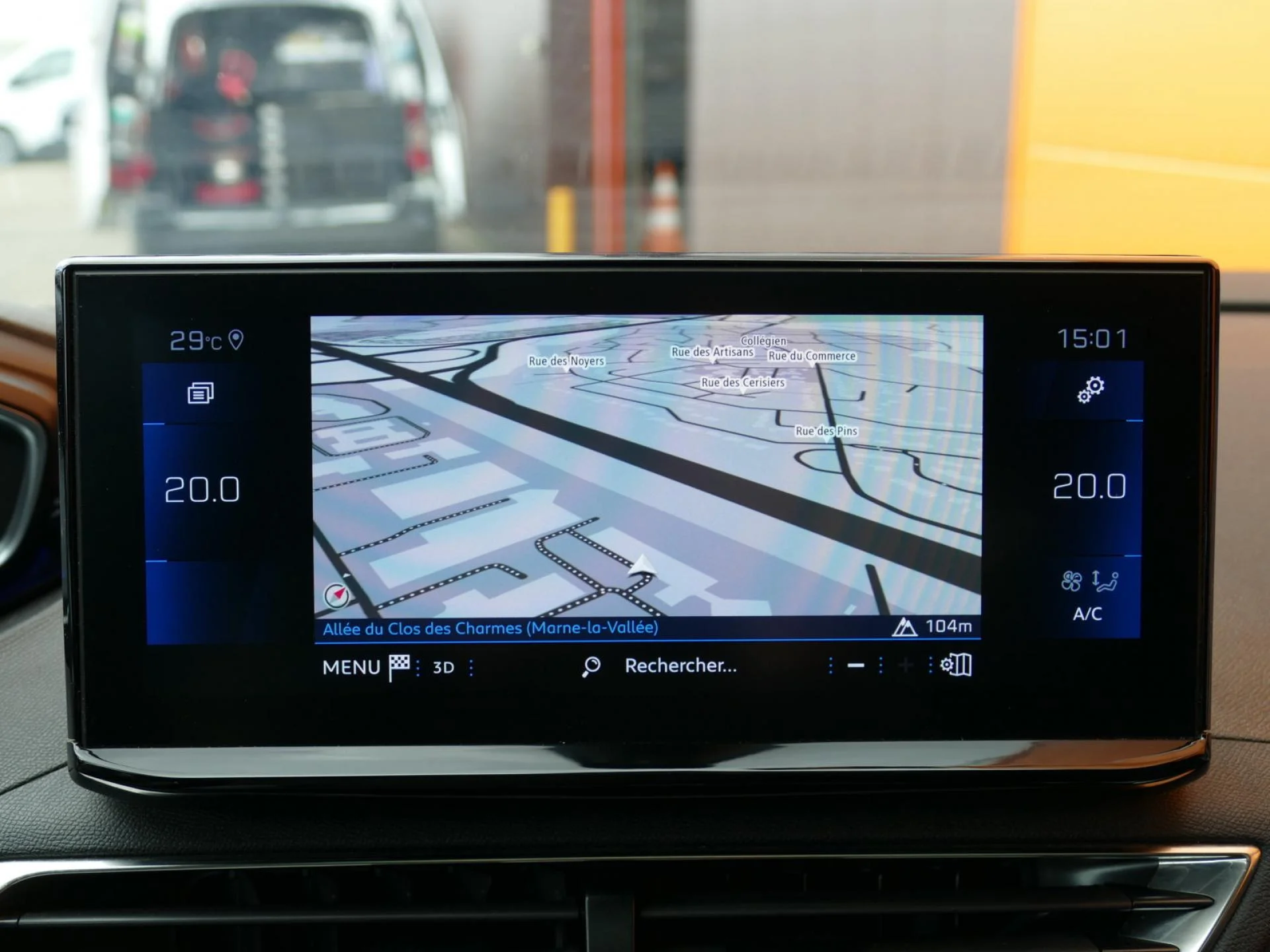 PEUGEOT 5008 - Miniature 10 sur 32 - Cliquer pour voir cette photo