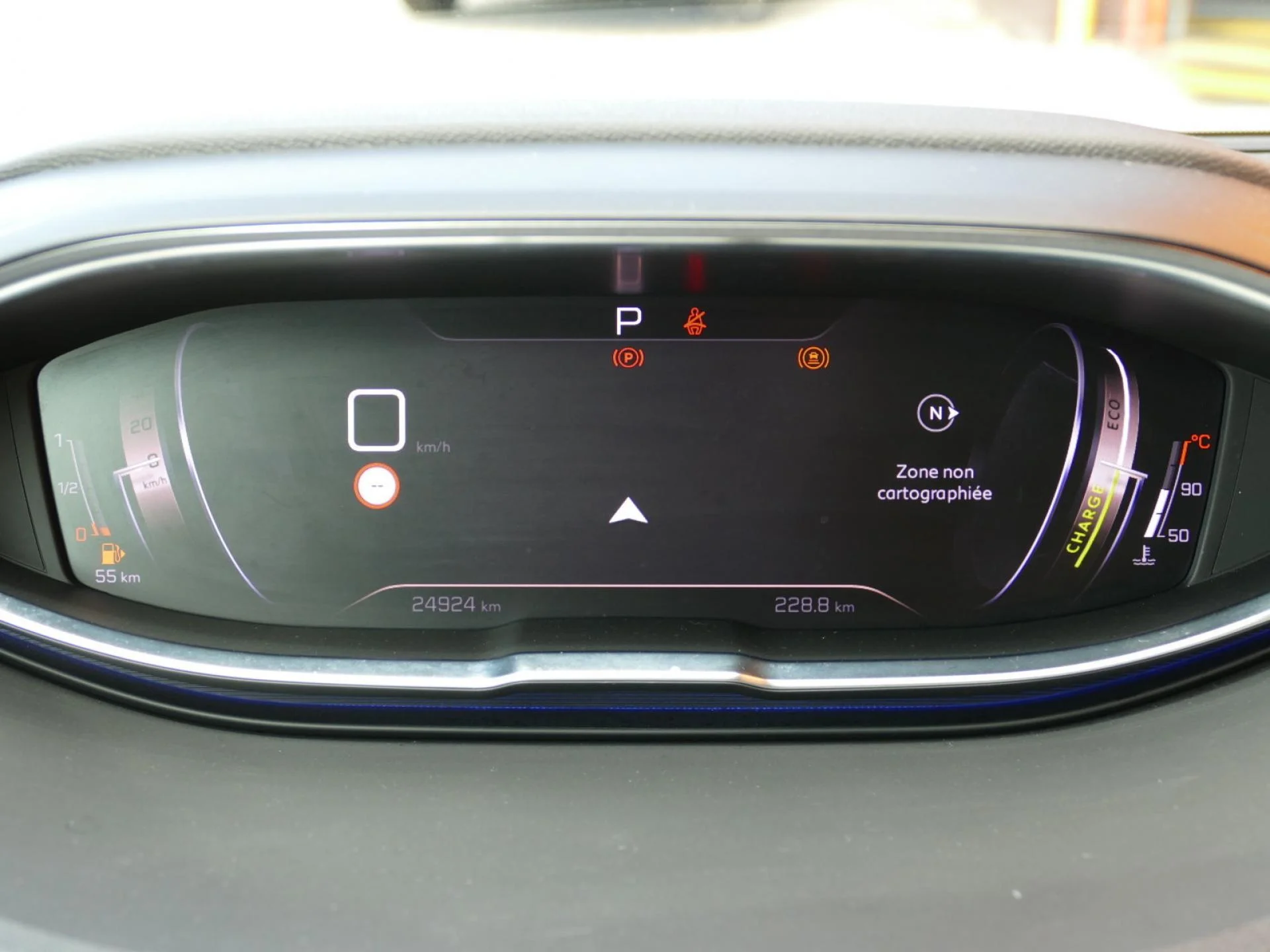 PEUGEOT 5008 - Miniature 19 sur 34 - Cliquer pour voir cette photo
