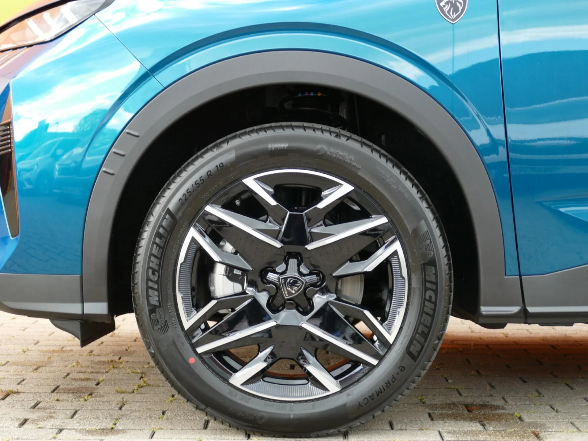 PEUGEOT 5008 - Miniature 35 sur 36 - Cliquer pour voir cette photo
