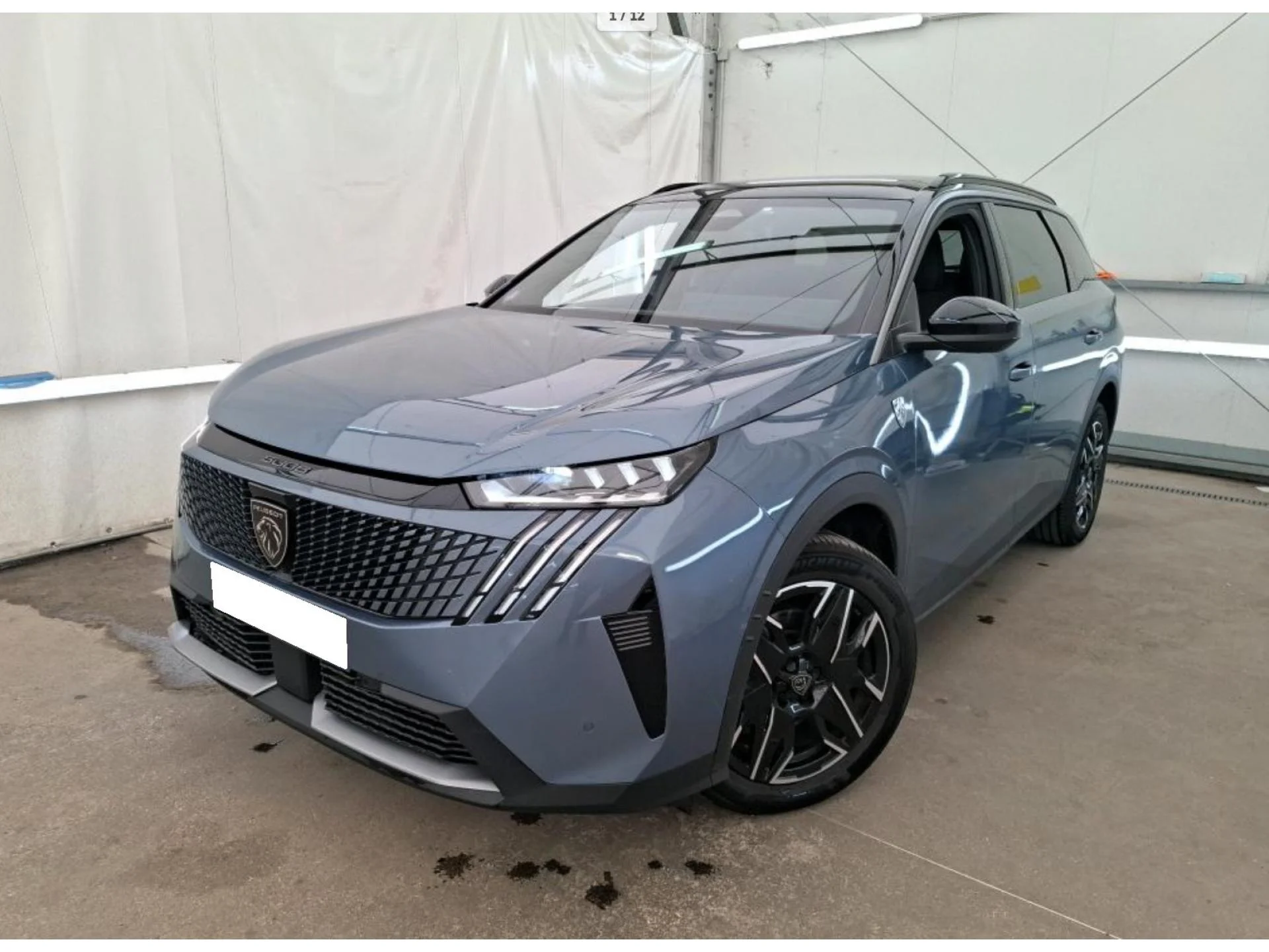 PEUGEOT 5008 - Miniature 2 sur 26 - Cliquer pour voir cette photo