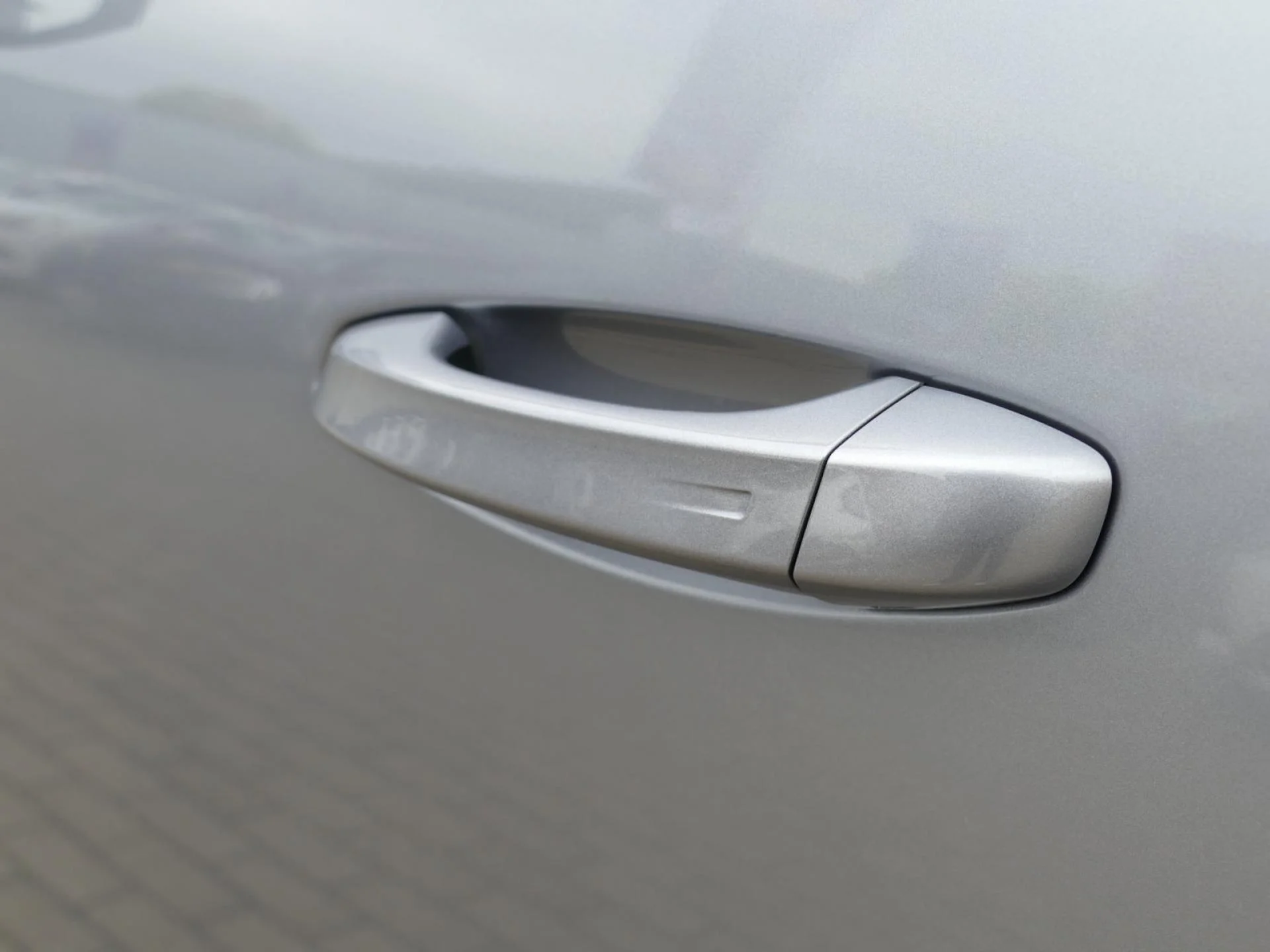 PEUGEOT 5008 - Miniature 35 sur 42 - Cliquer pour voir cette photo