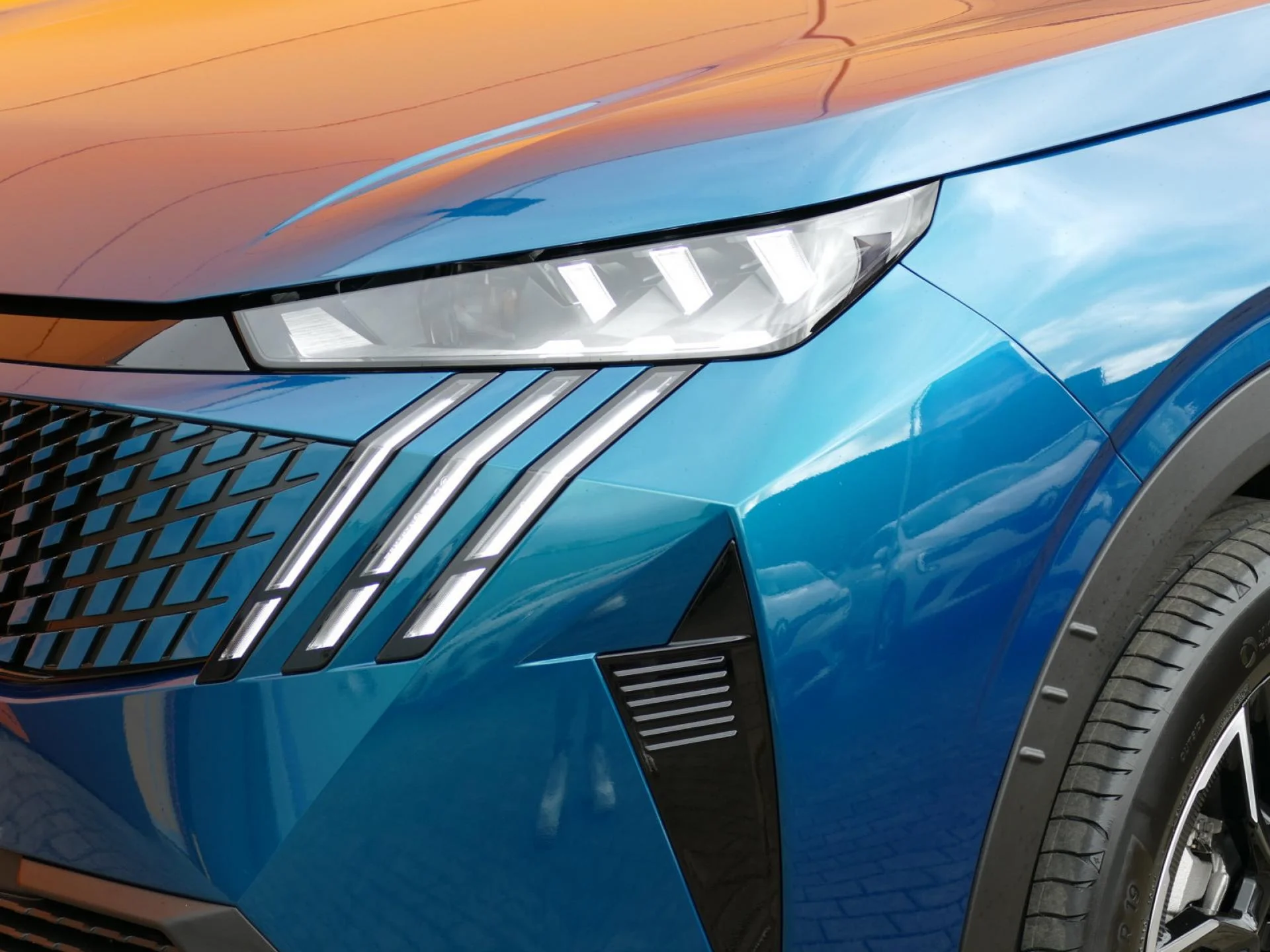 PEUGEOT 5008 - Miniature 42 sur 42 - Cliquer pour voir cette photo