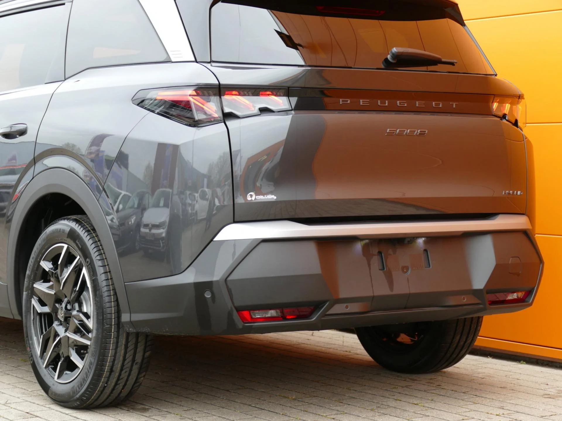 PEUGEOT 5008 - Miniature 38 sur 40 - Cliquer pour voir cette photo