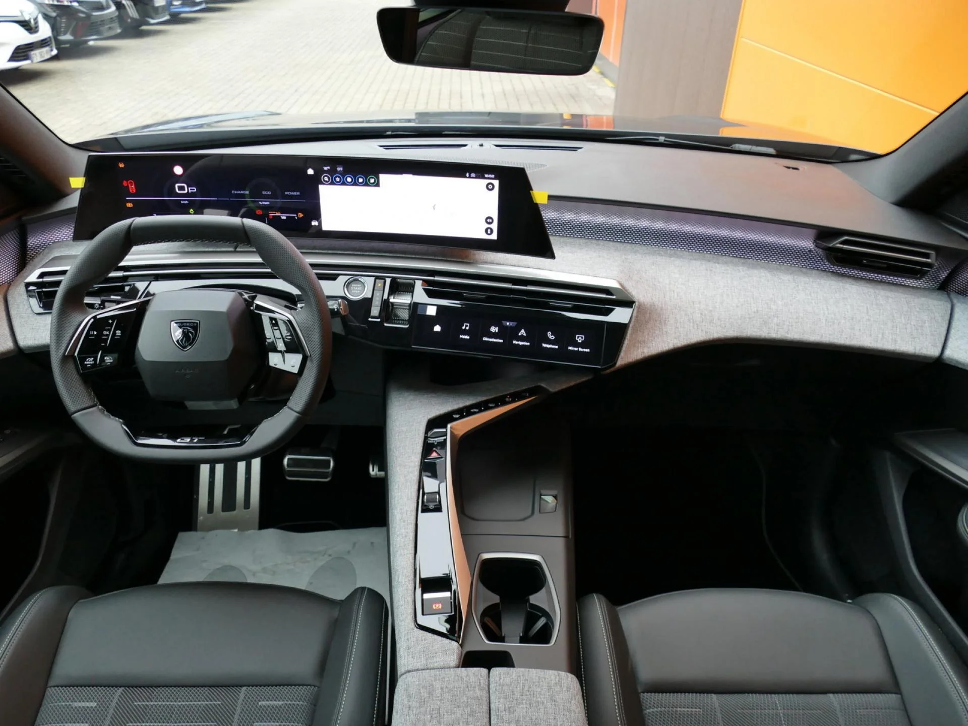 PEUGEOT 5008 - Miniature 5 sur 40 - Cliquer pour voir cette photo