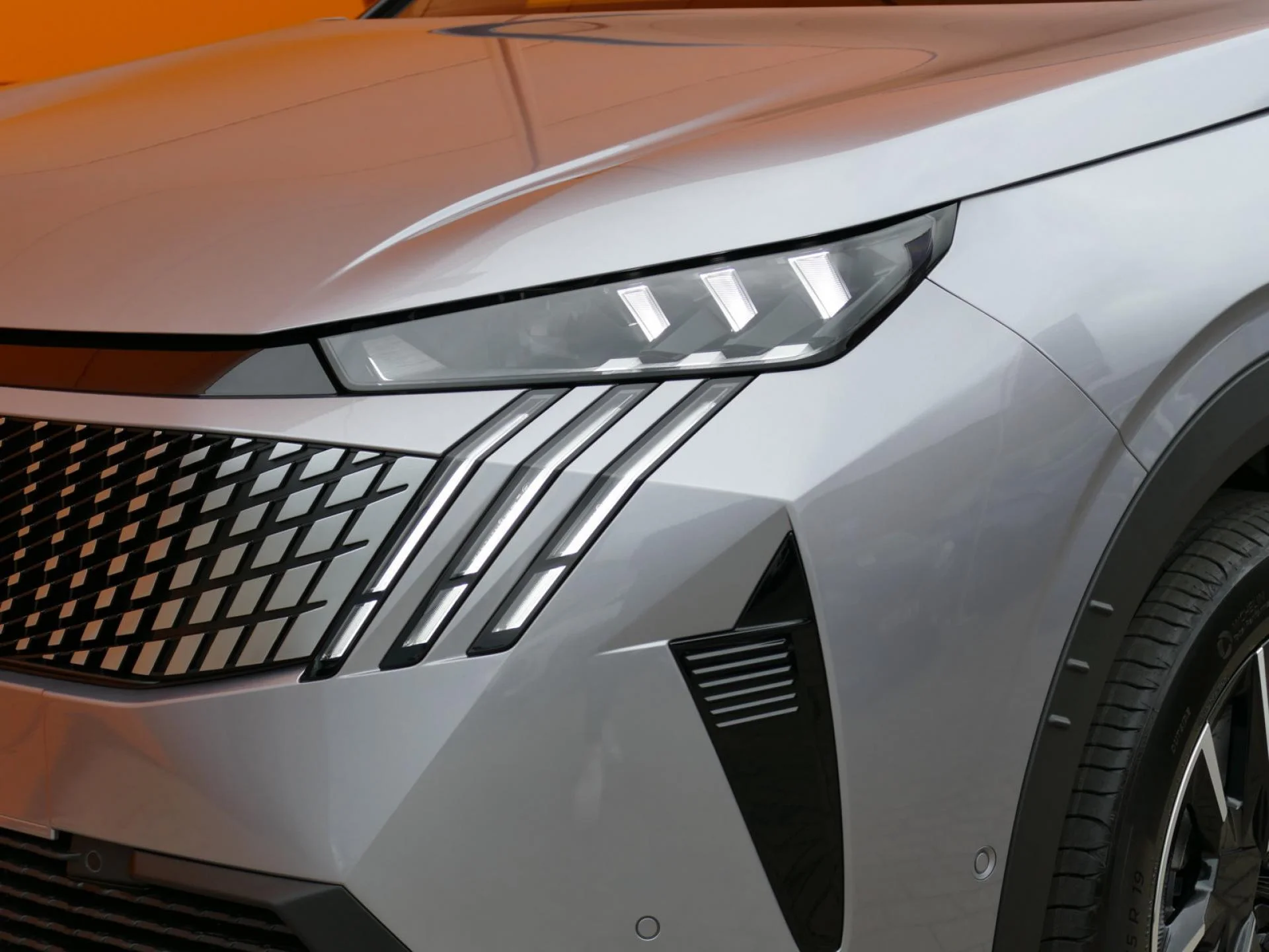 PEUGEOT 5008 - Miniature 36 sur 39 - Cliquer pour voir cette photo