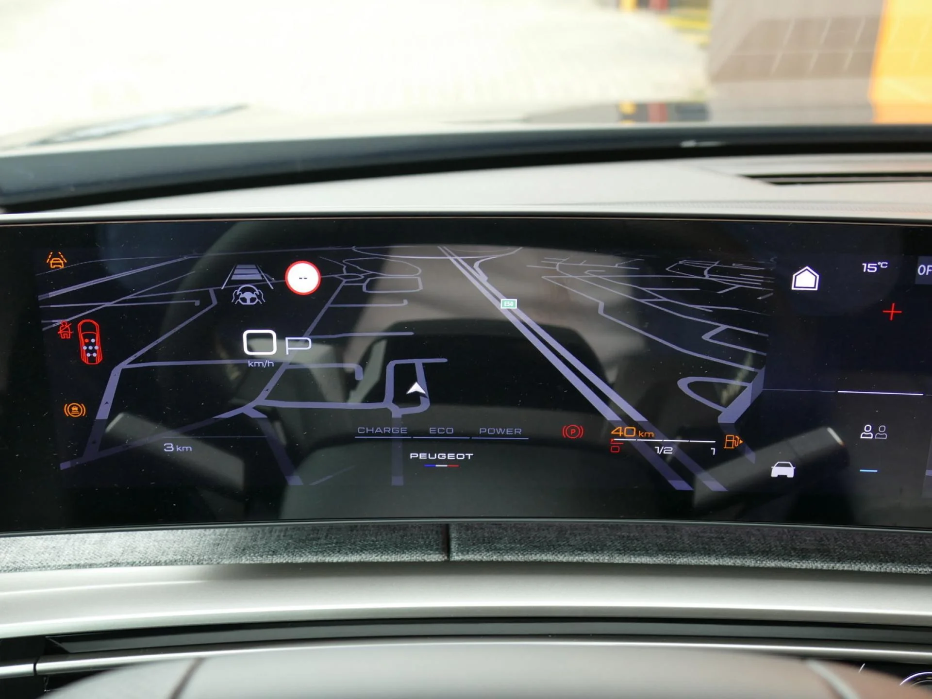 PEUGEOT 5008 - Miniature 18 sur 40 - Cliquer pour voir cette photo