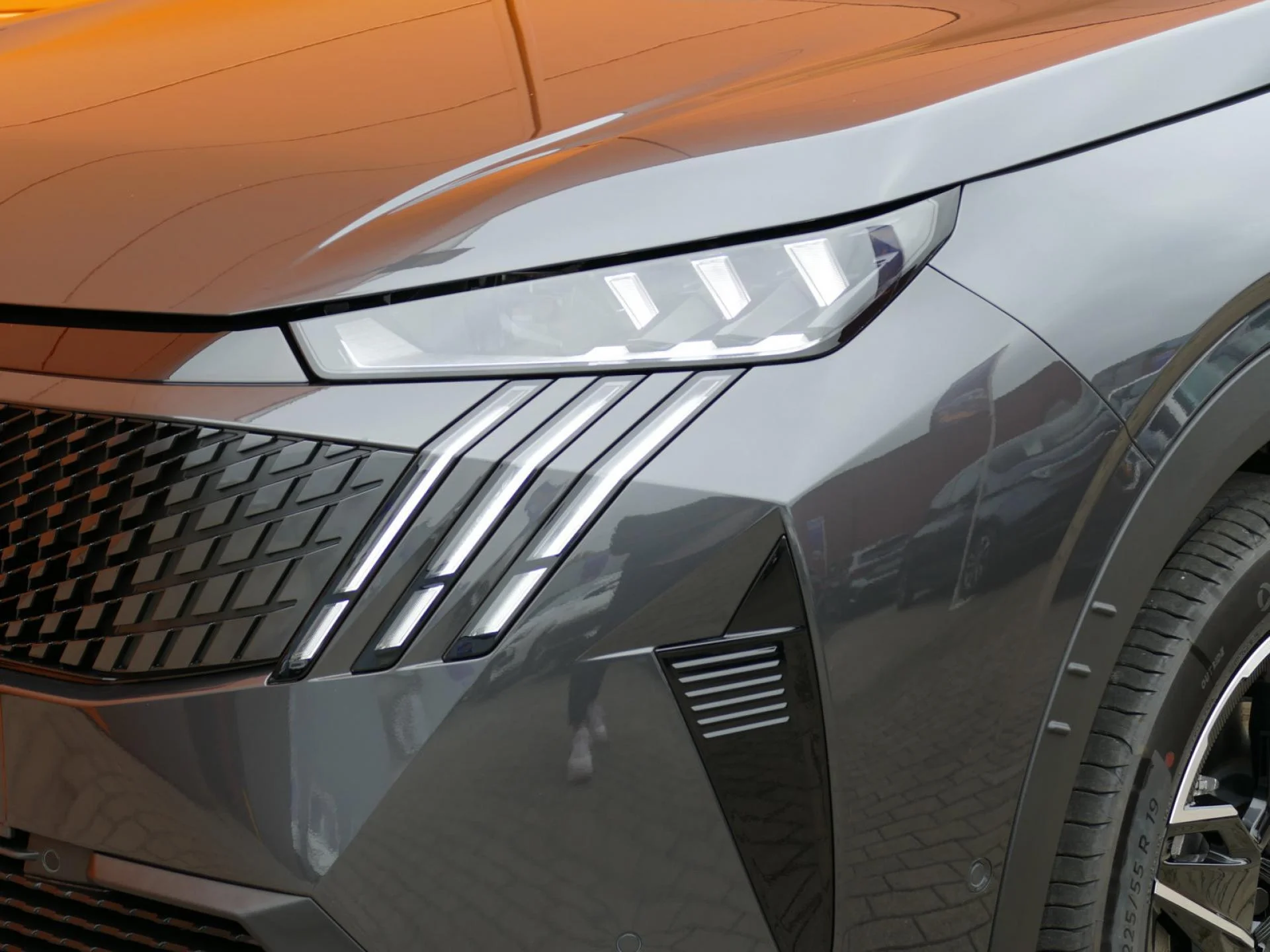 PEUGEOT 5008 - Miniature 37 sur 40 - Cliquer pour voir cette photo