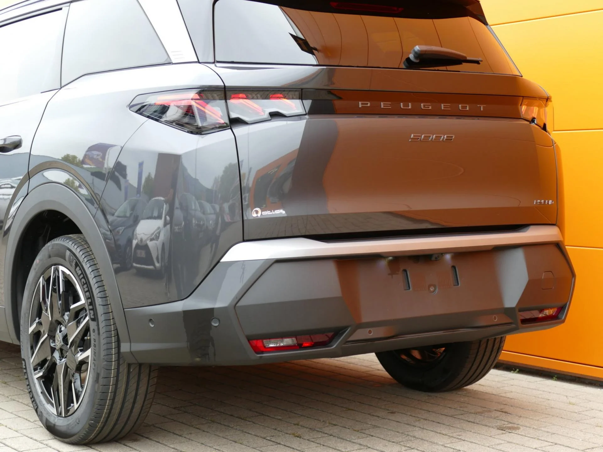 PEUGEOT 5008 - Miniature 38 sur 40 - Cliquer pour voir cette photo