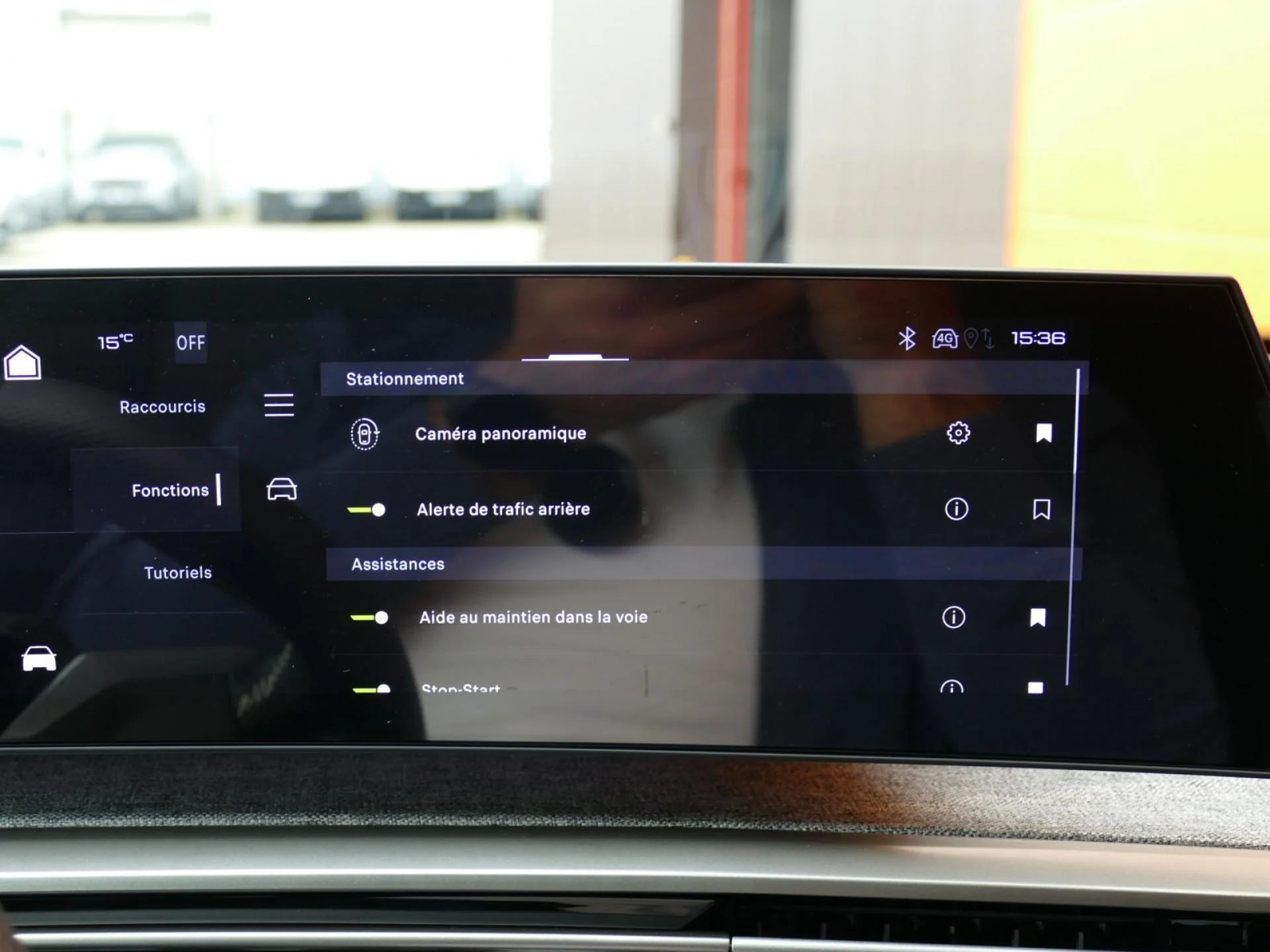 PEUGEOT 5008 - Miniature 10 sur 40 - Cliquer pour voir cette photo