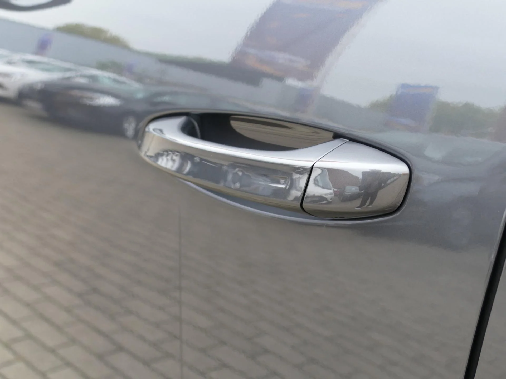 PEUGEOT 5008 - Miniature 34 sur 40 - Cliquer pour voir cette photo