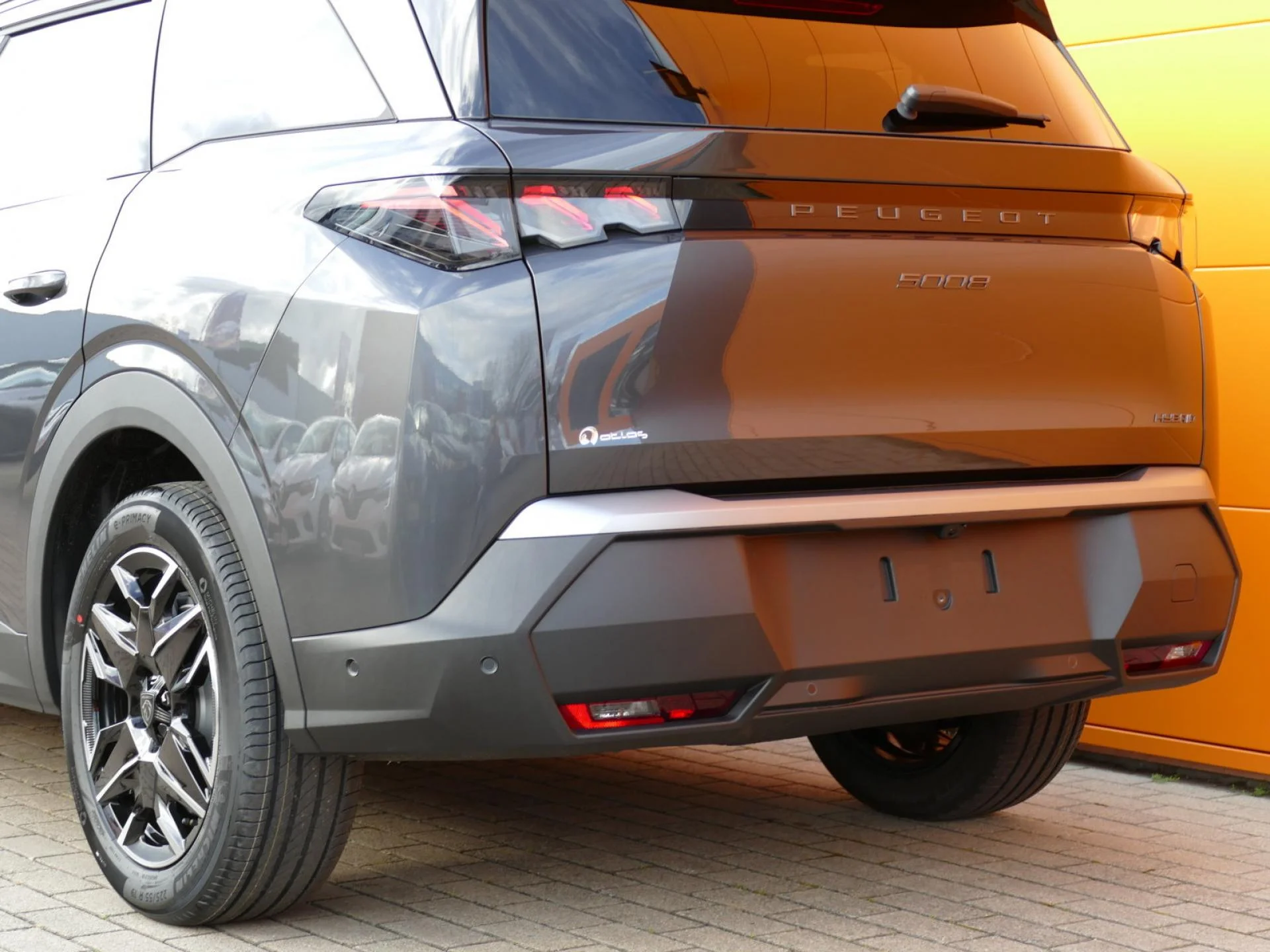 PEUGEOT 5008 - Miniature 34 sur 36 - Cliquer pour voir cette photo